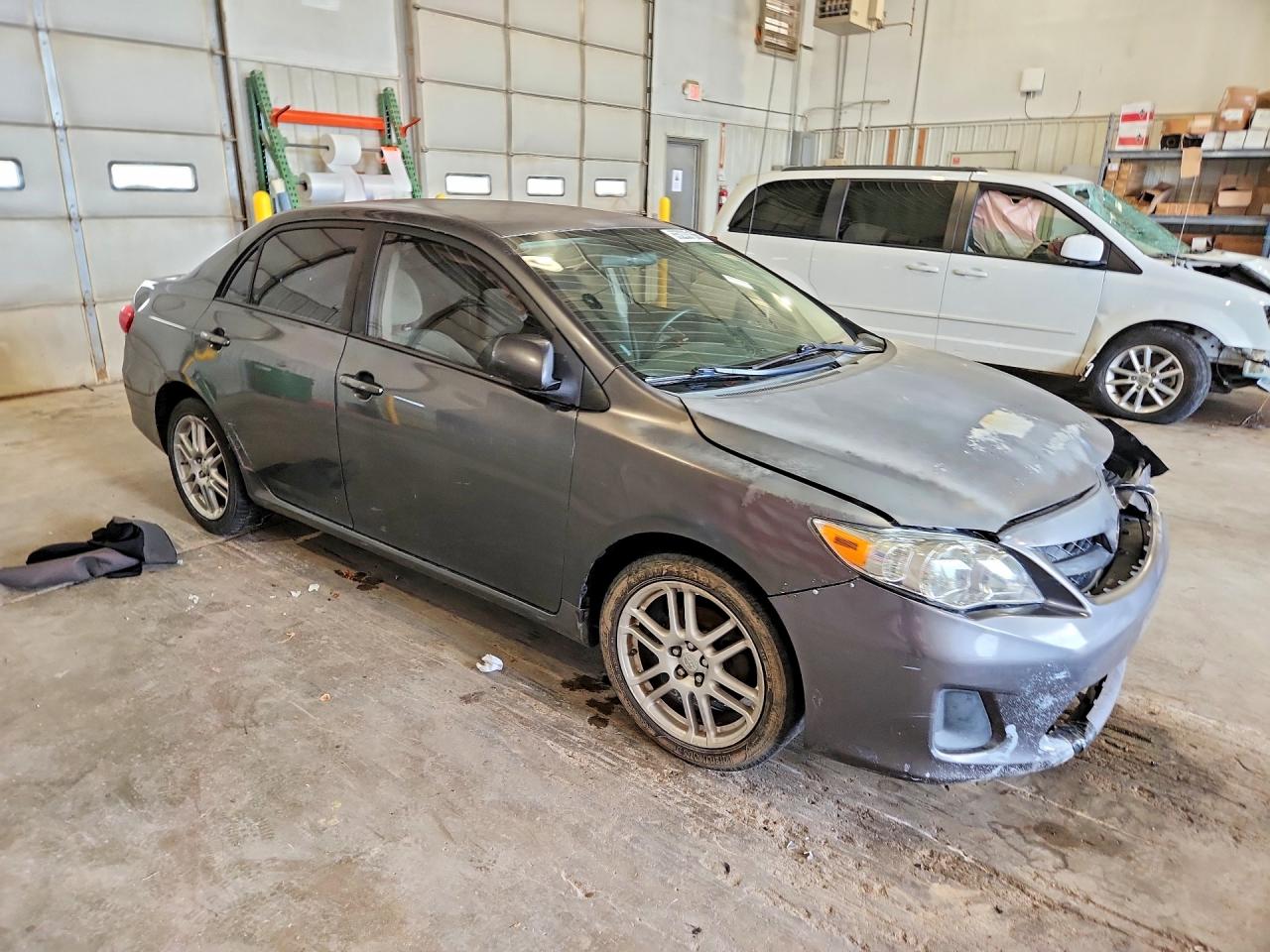 2011 Toyota Corolla Le Plus/le Premium Gray vin: 2T1BU4EE7BC586973