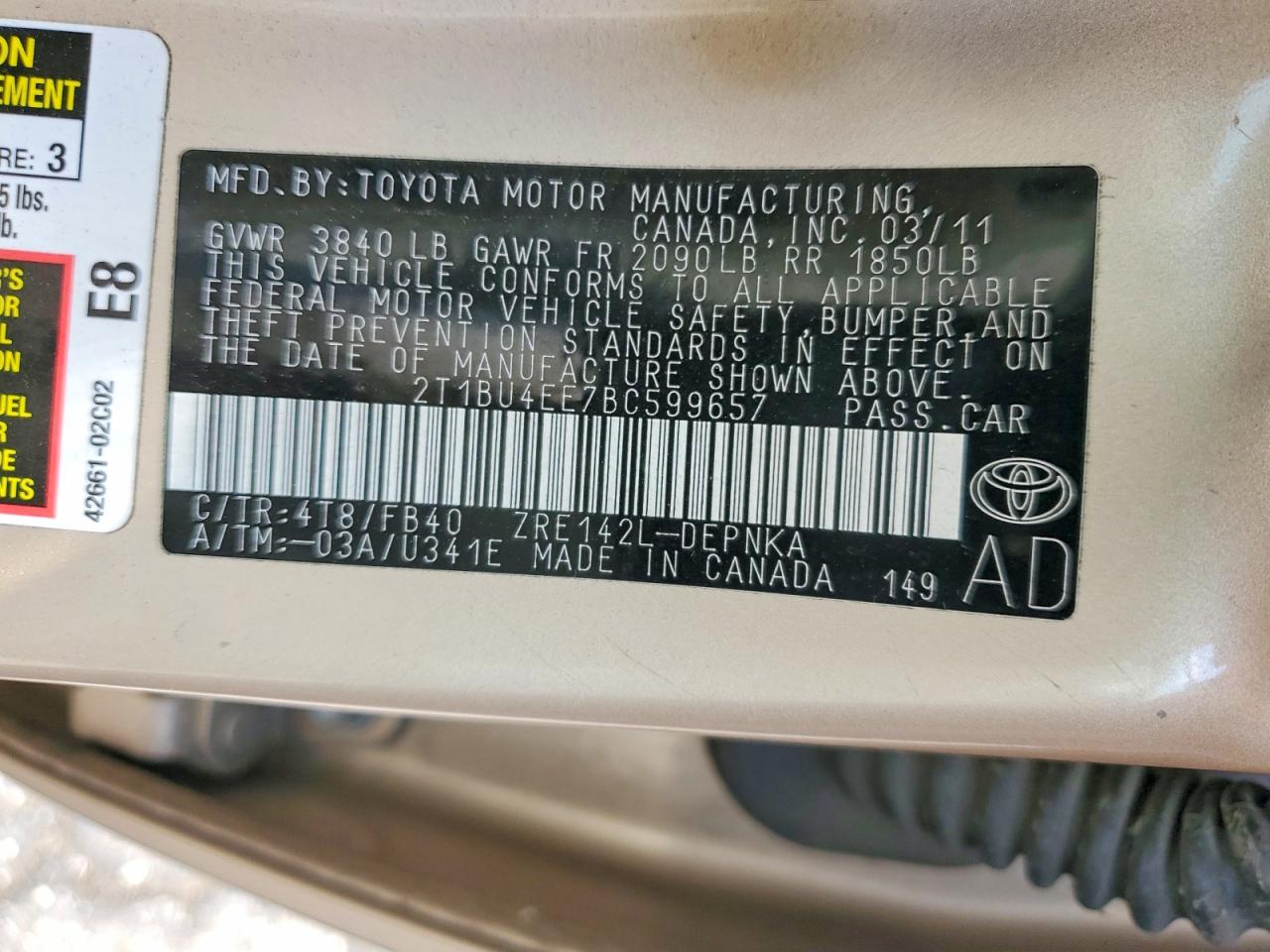 2011 Toyota Corolla Le Gold vin: 2T1BU4EE7BC599657