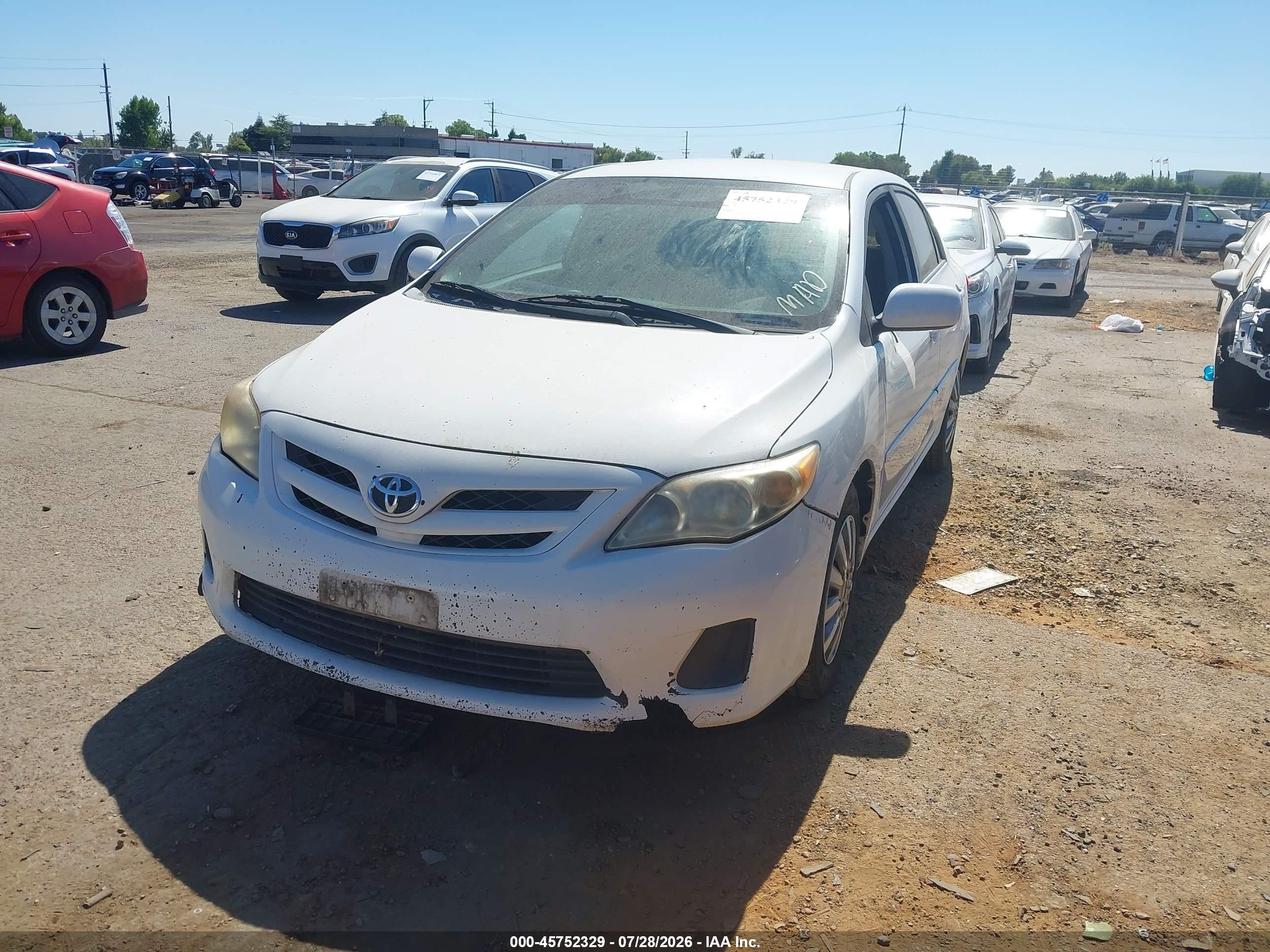 2011 Toyota Corolla Le Белый vin: 2T1BU4EE7BC609023