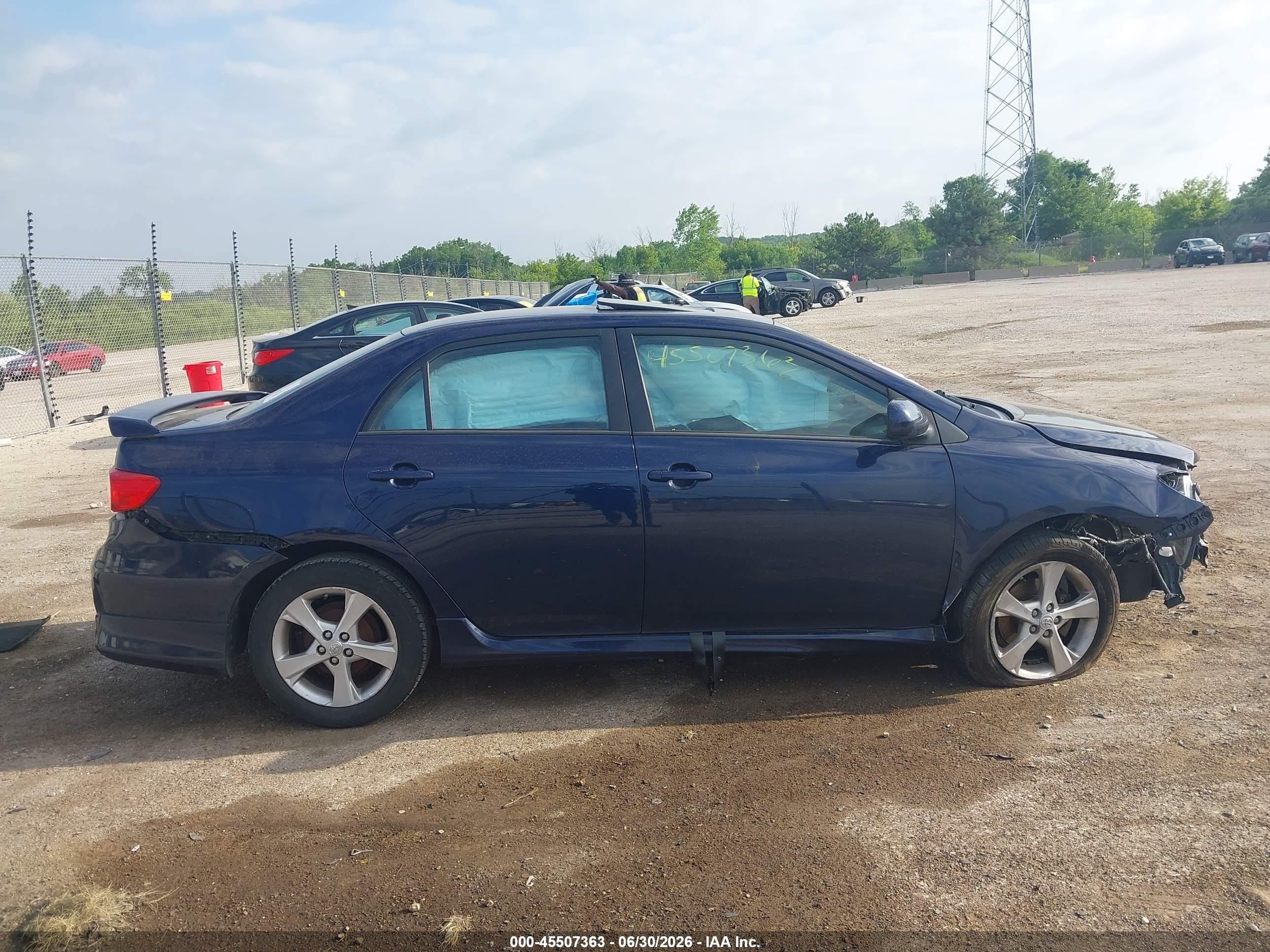 2011 Toyota Corolla S Dark Blue vin: 2T1BU4EE7BC634018