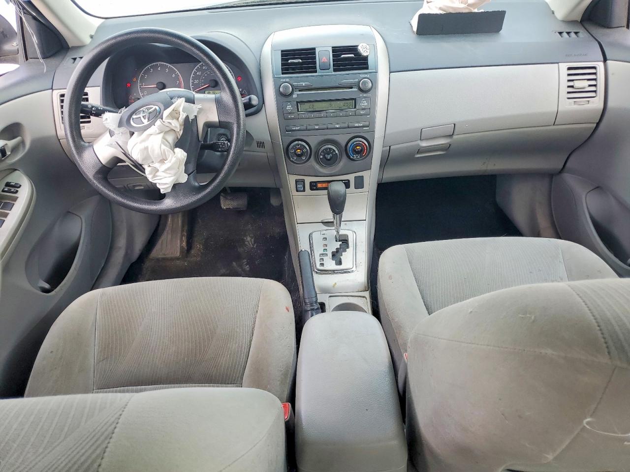 2011 Toyota Corolla Le Gray vin: 2T1BU4EE7BC638327
