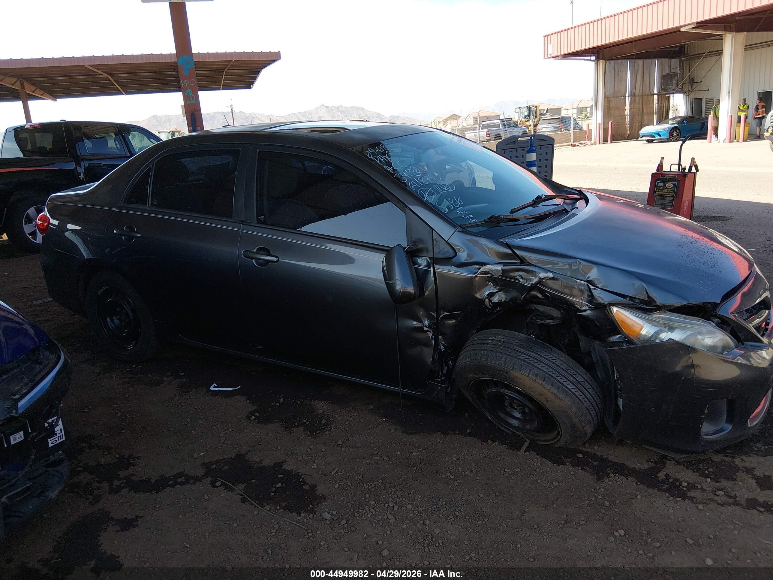2011 Toyota Corolla Le Gray vin: 2T1BU4EE7BC641874