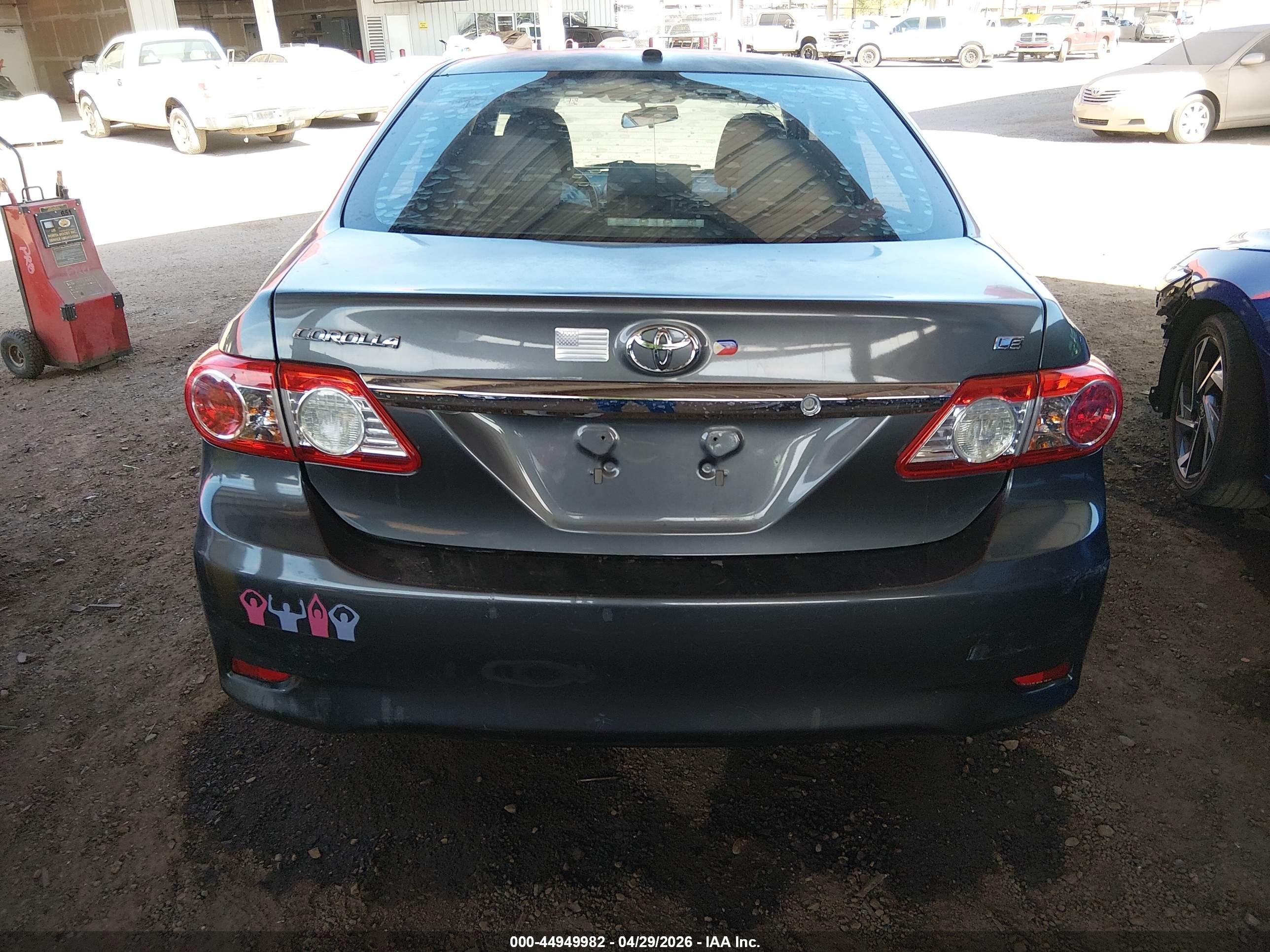 2011 Toyota Corolla Le Gray vin: 2T1BU4EE7BC641874