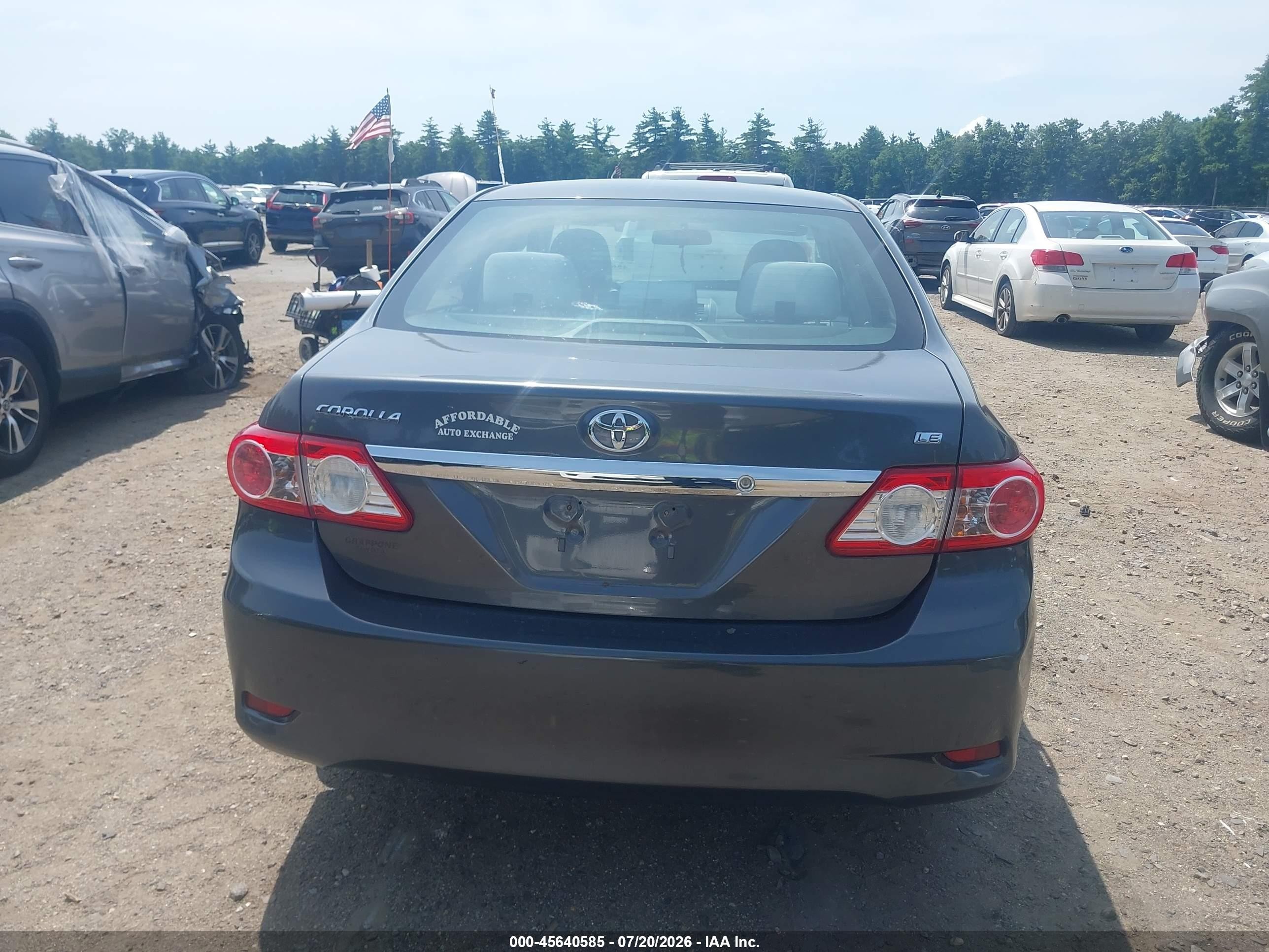 2011 Toyota Corolla Le Gray vin: 2T1BU4EE7BC651420