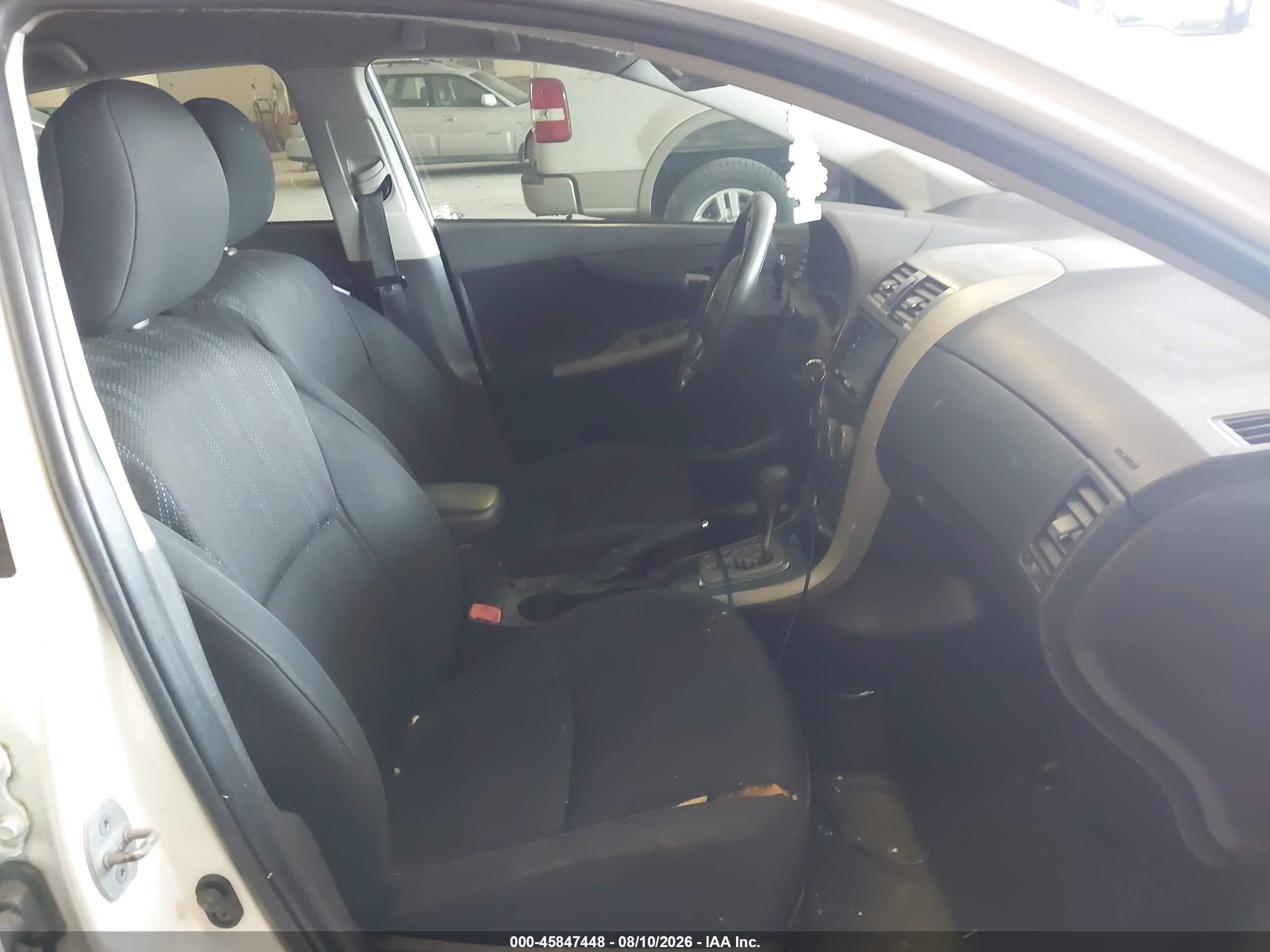 2011 Toyota Corolla S White vin: 2T1BU4EE7BC654298