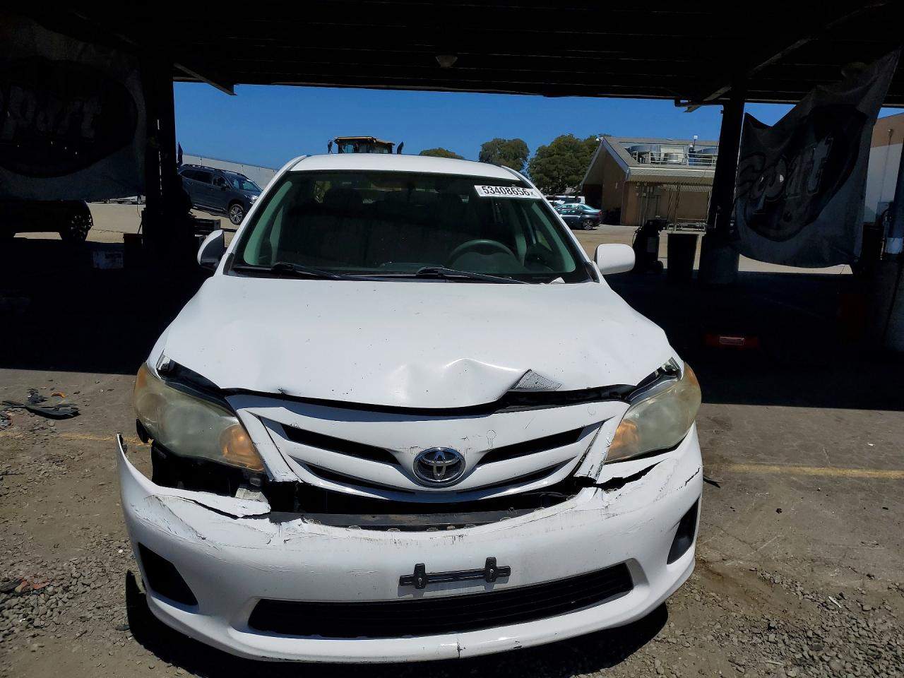 2011 Toyota Corolla Le White vin: 2T1BU4EE7BC658027