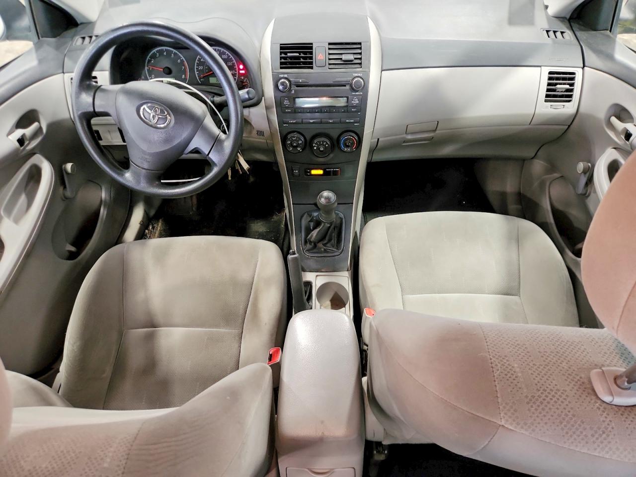 2011 Toyota Corolla Base White vin: 2T1BU4EE7BC669206