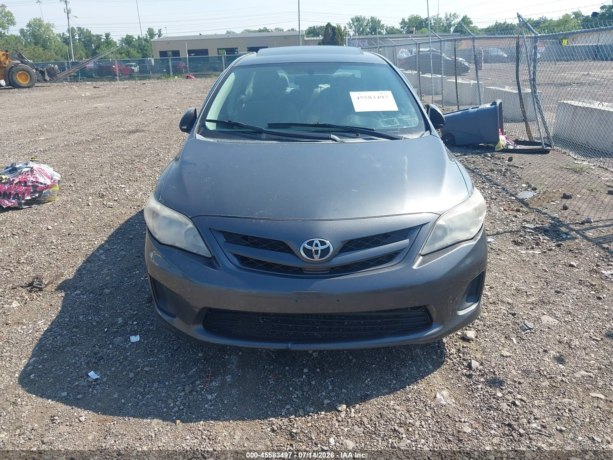 2011 Toyota Corolla Le Gray vin: 2T1BU4EE7BC673076