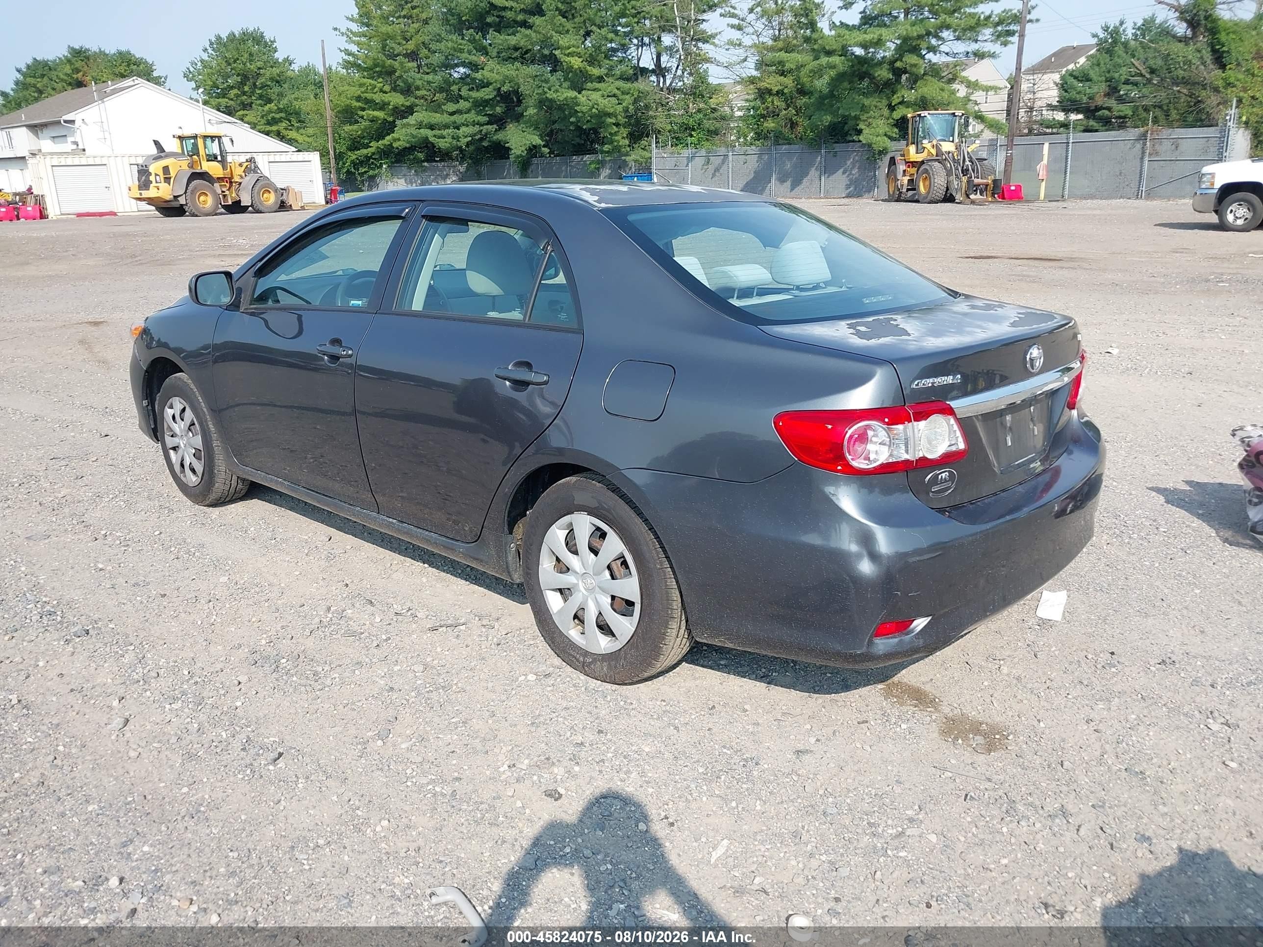 2011 Toyota Corolla Le Gray vin: 2T1BU4EE7BC677113