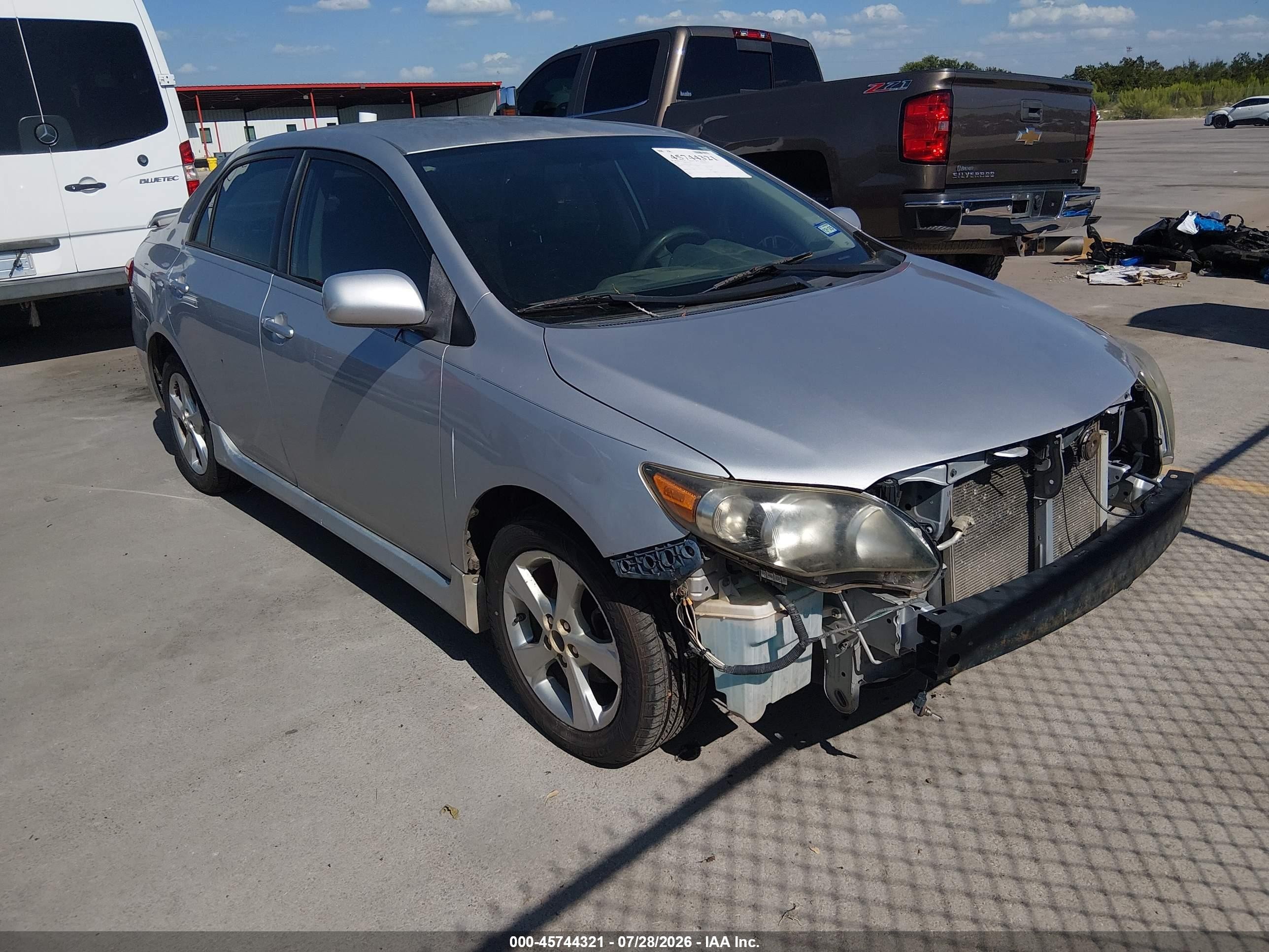 2011 Toyota Corolla S Silver vin: 2T1BU4EE7BC681615
