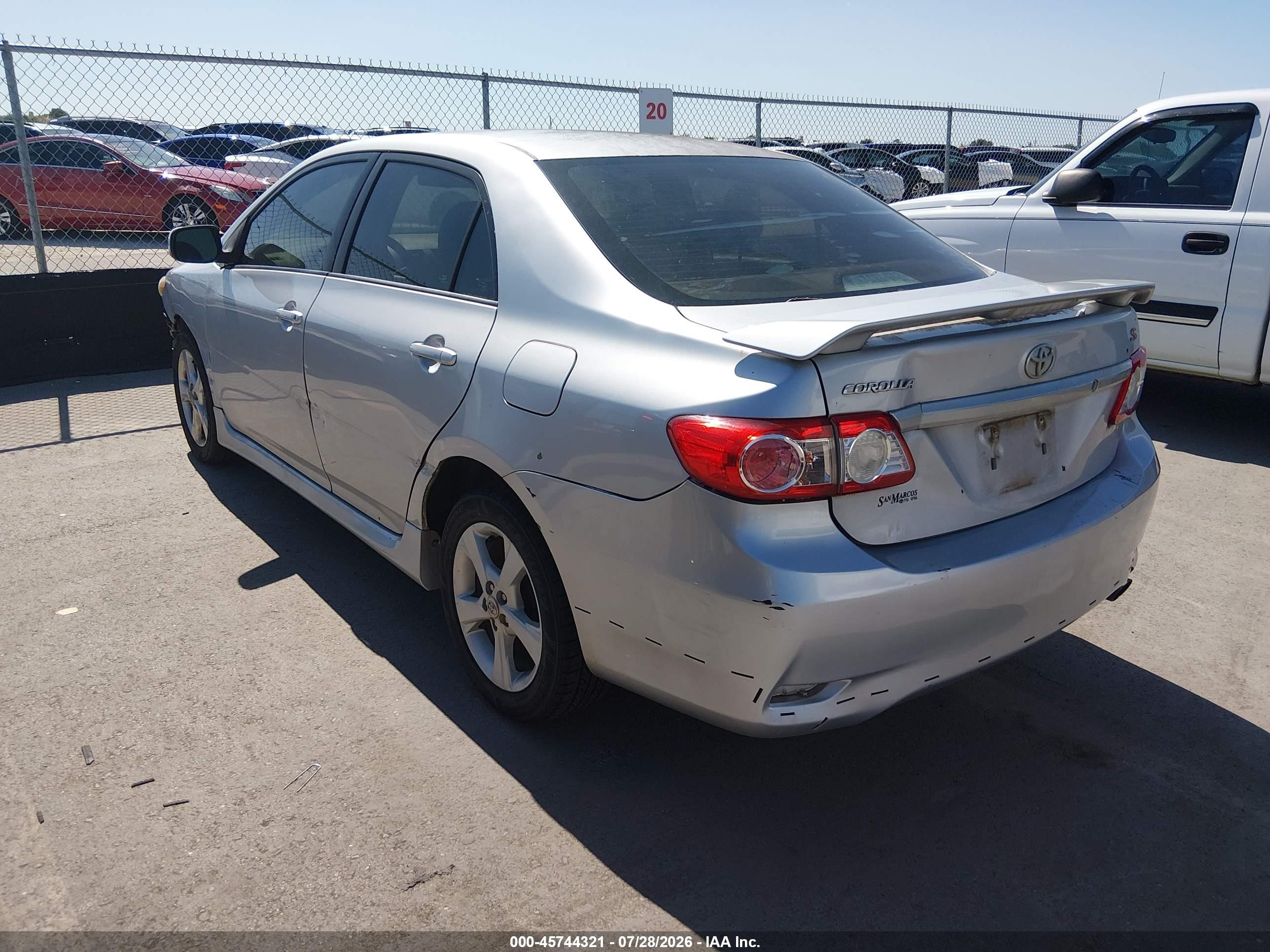2011 Toyota Corolla S Silver vin: 2T1BU4EE7BC681615