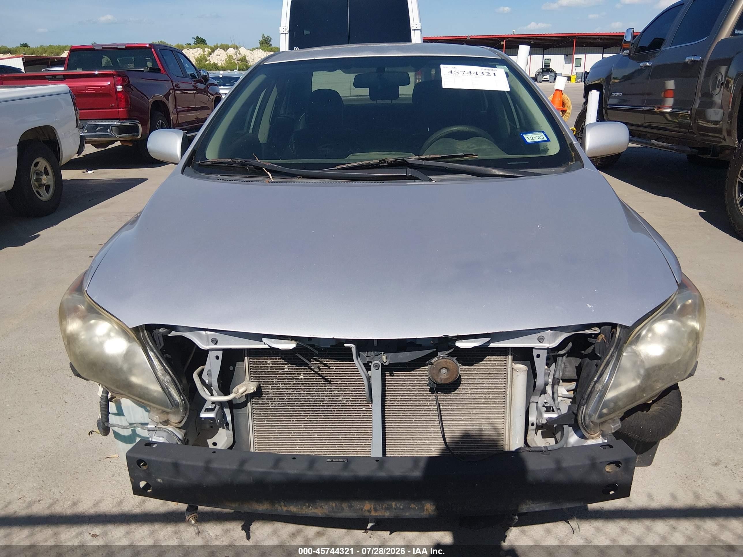 2011 Toyota Corolla S Silver vin: 2T1BU4EE7BC681615