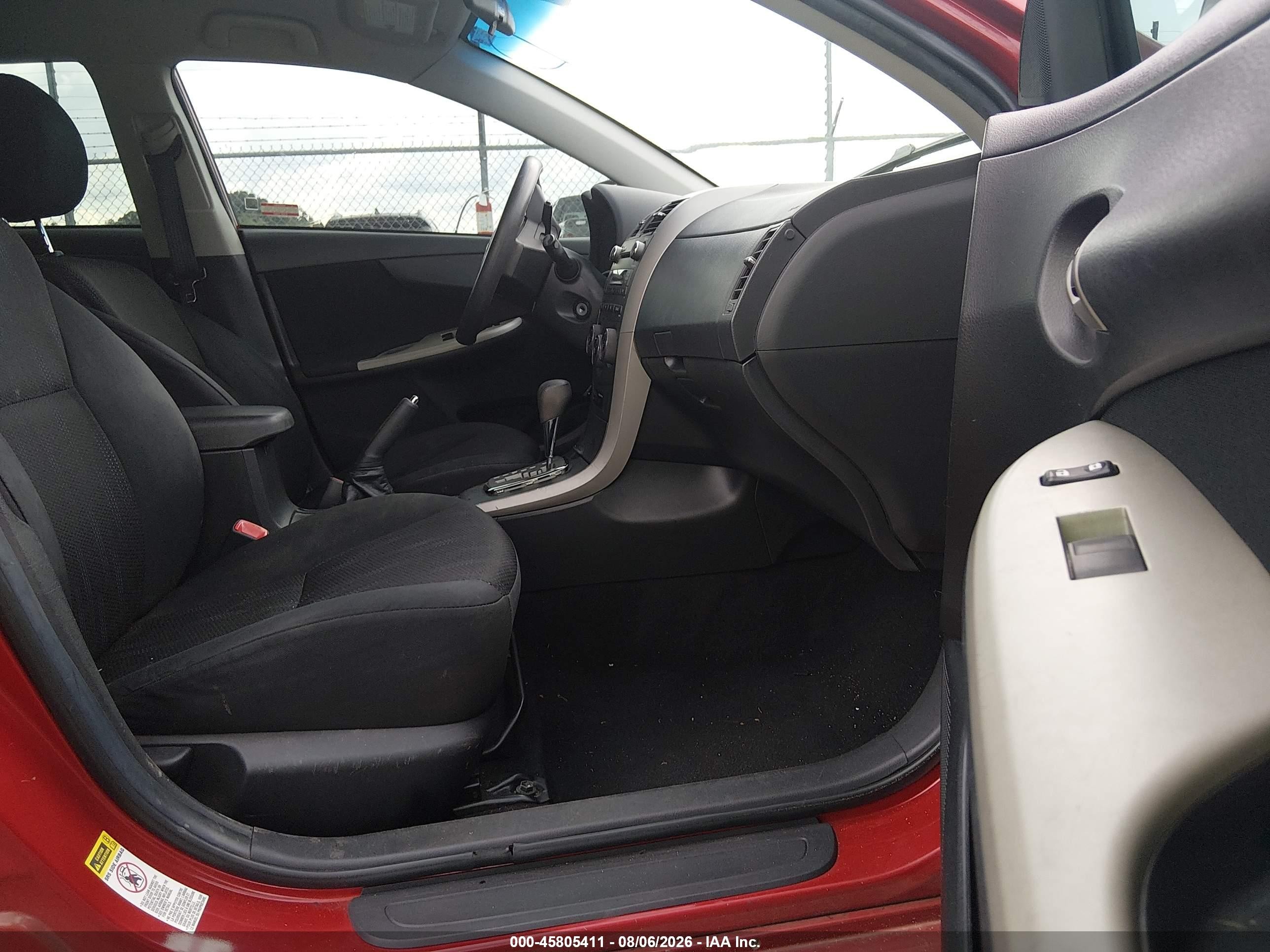 2011 Toyota Corolla S Red vin: 2T1BU4EE7BC700163