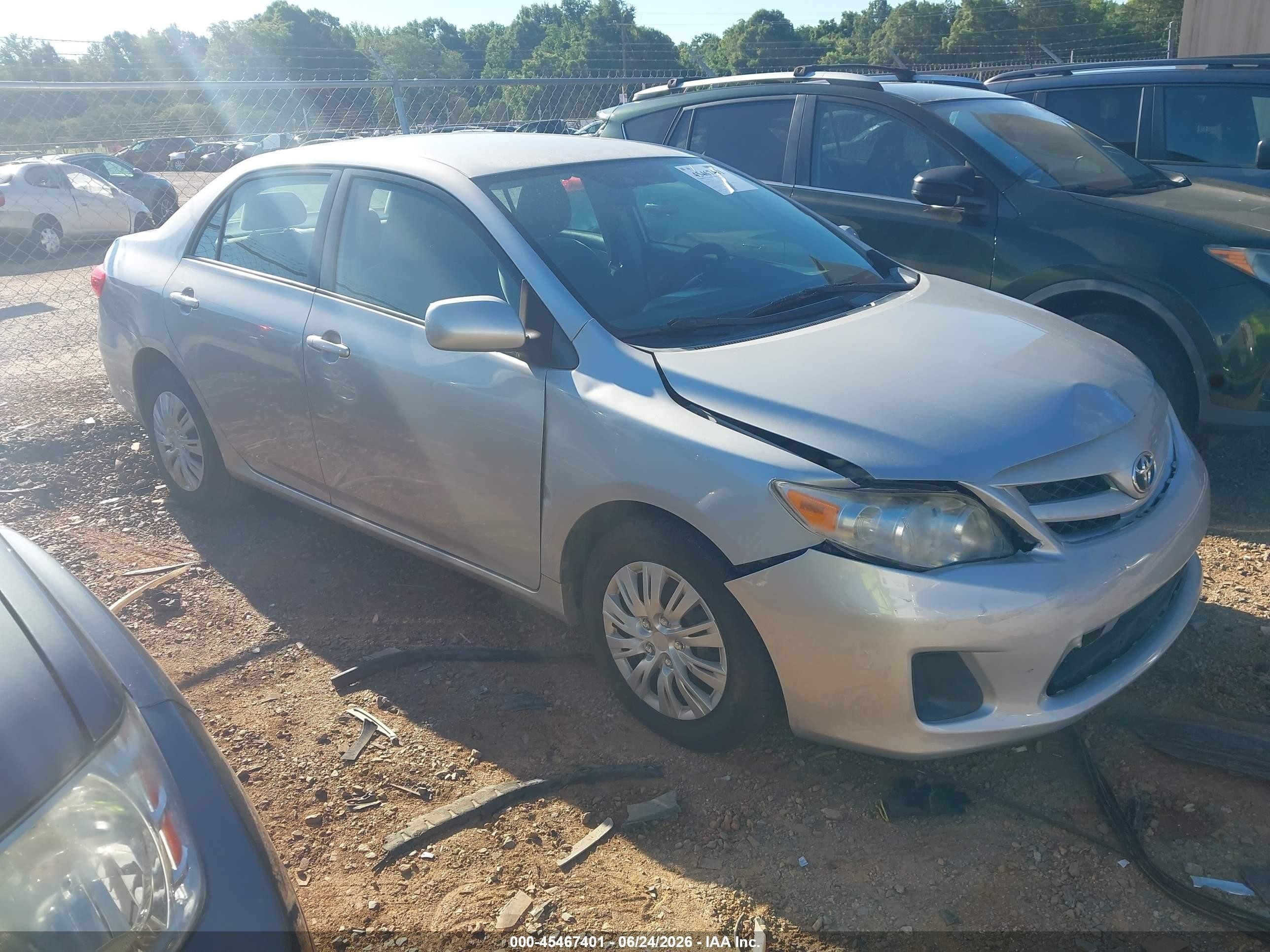 2011 Toyota Corolla Le Silver vin: 2T1BU4EE7BC702852