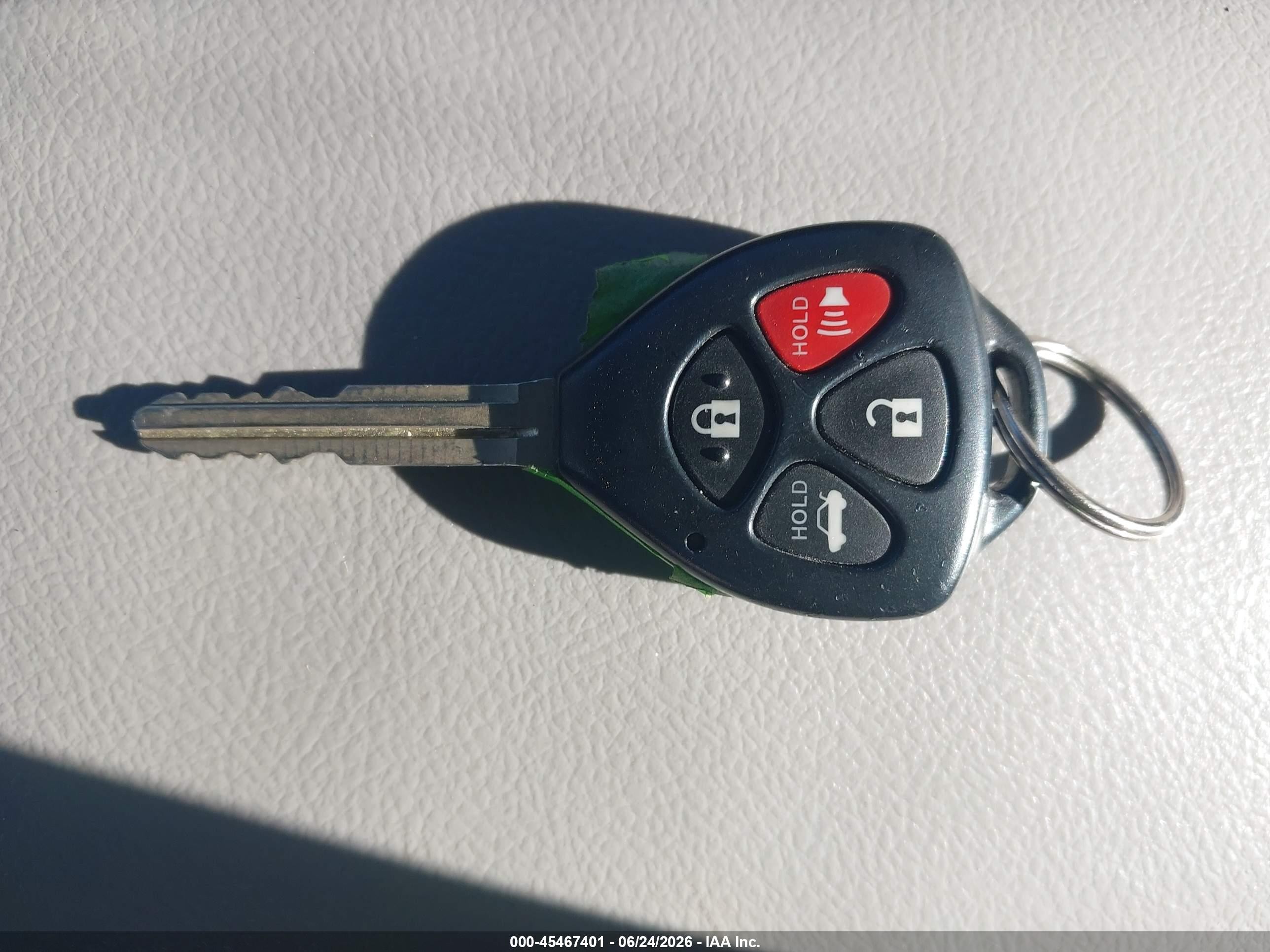 2011 Toyota Corolla Le Silver vin: 2T1BU4EE7BC702852