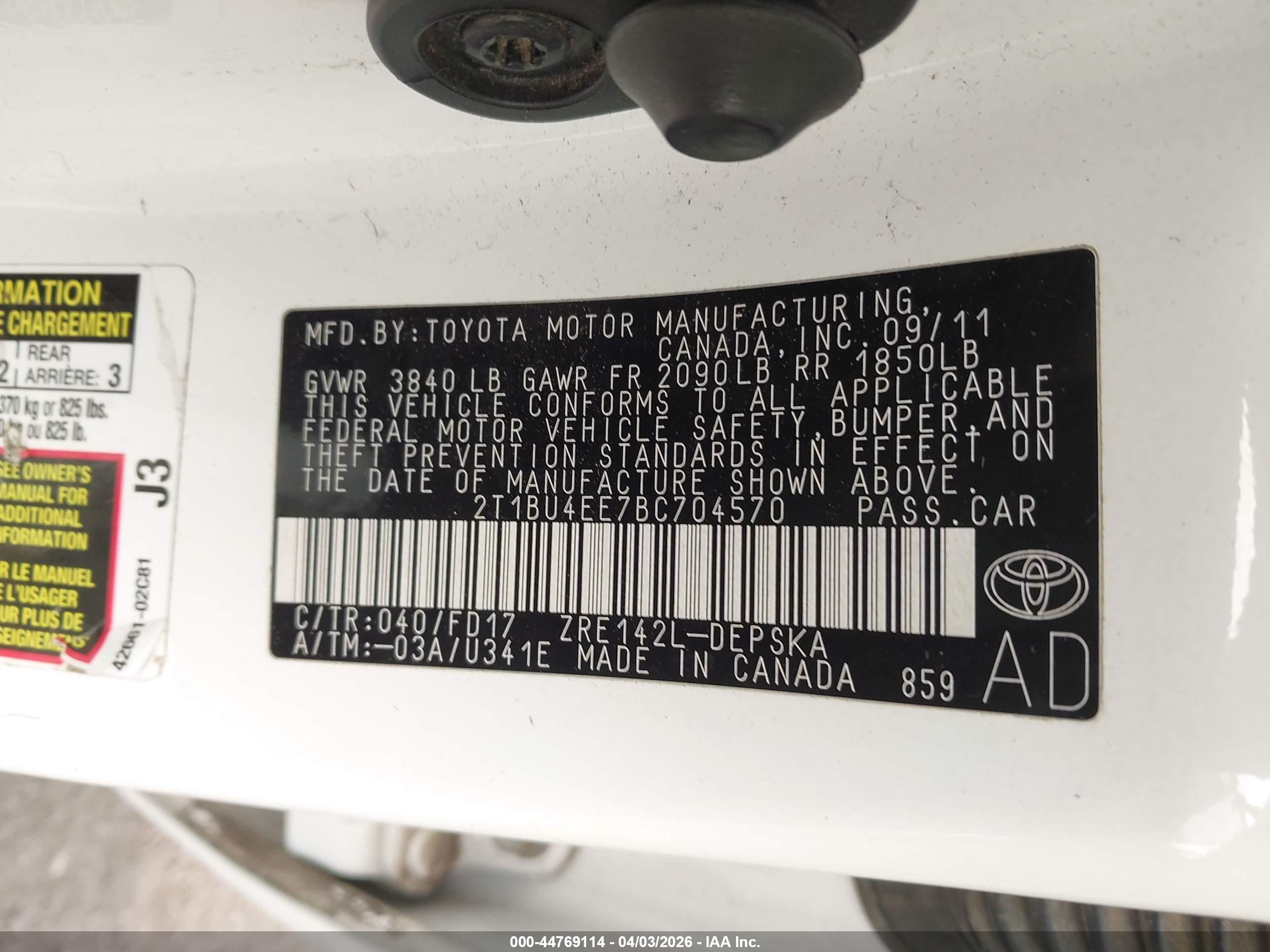 2011 Toyota Corolla S White vin: 2T1BU4EE7BC704570