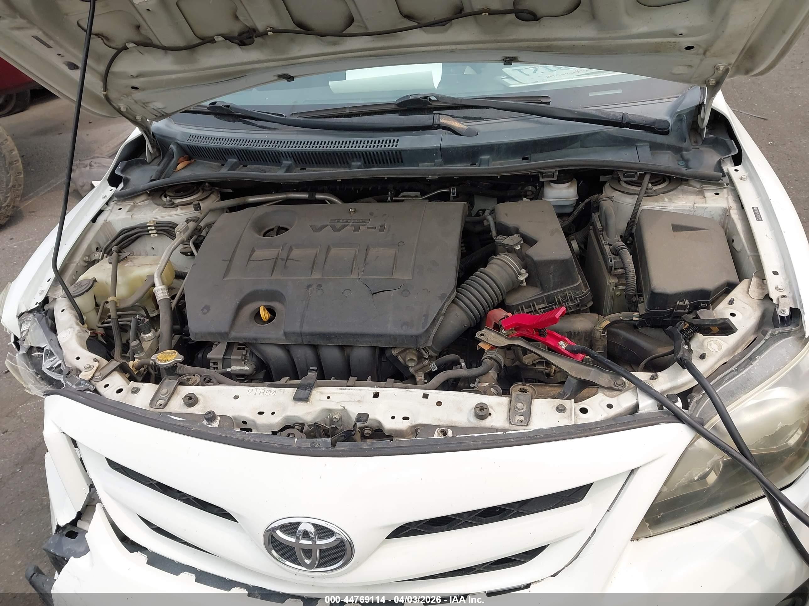 2011 Toyota Corolla S White vin: 2T1BU4EE7BC704570