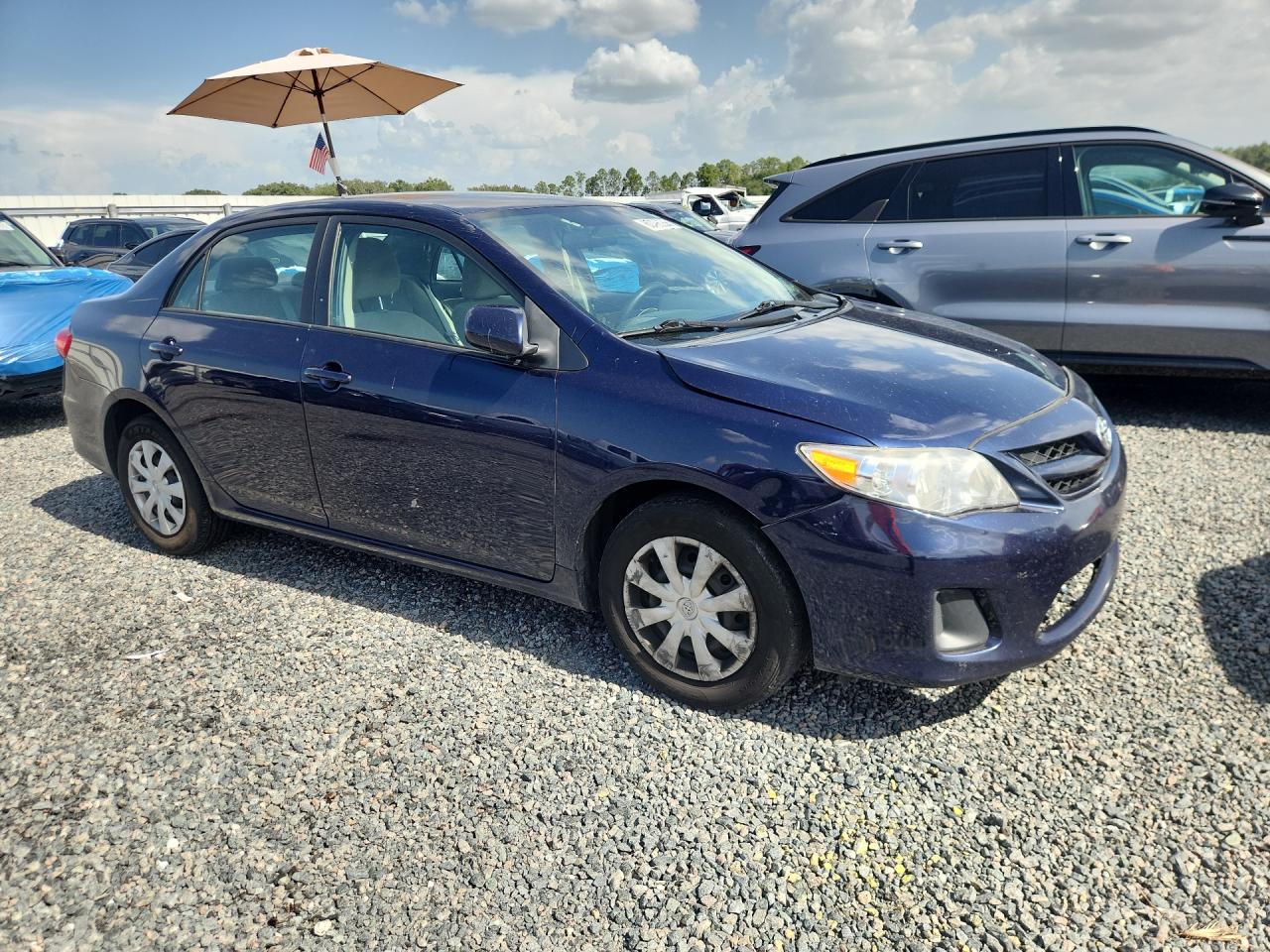 2011 Toyota Corolla Le Blue vin: 2T1BU4EE7BC707002