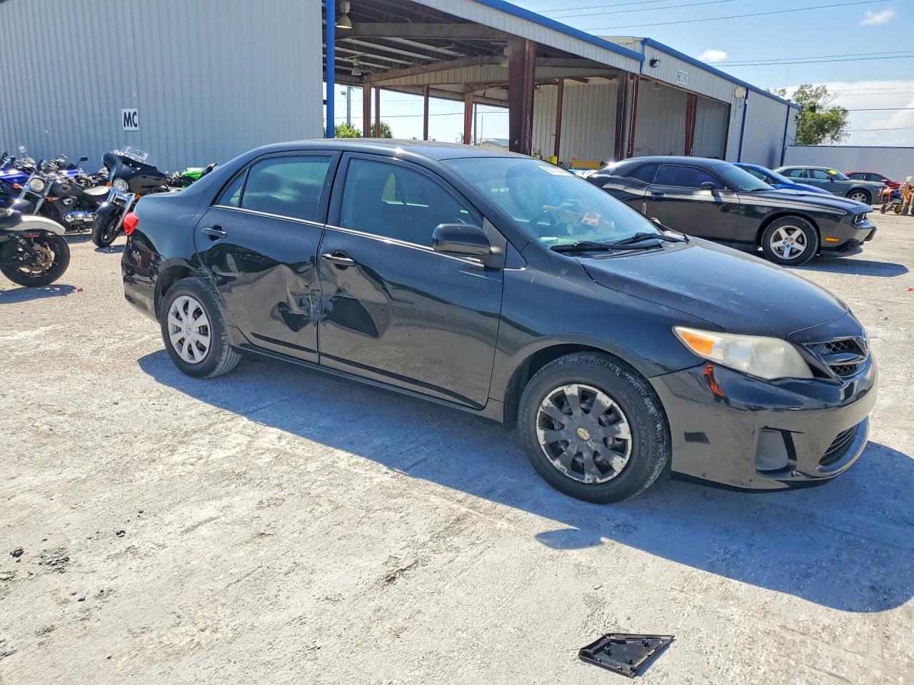 2011 Toyota Corolla Le Black vin: 2T1BU4EE7BC711776