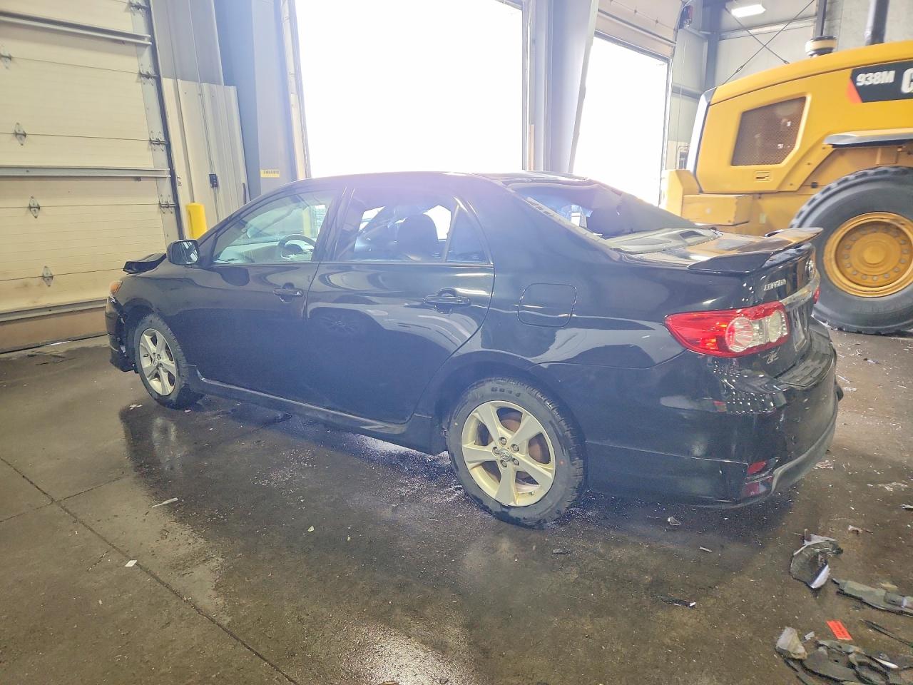 2011 Toyota Corolla S Черный vin: 2T1BU4EE7BC716685