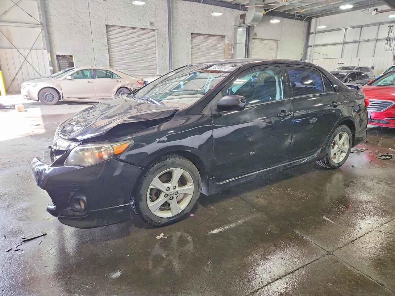 2011 Toyota Corolla S Черный vin: 2T1BU4EE7BC716685