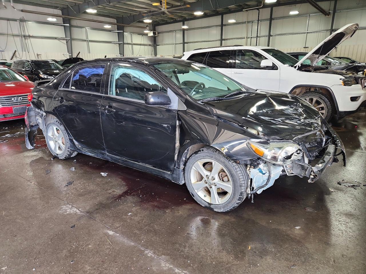 2011 Toyota Corolla S Черный vin: 2T1BU4EE7BC716685
