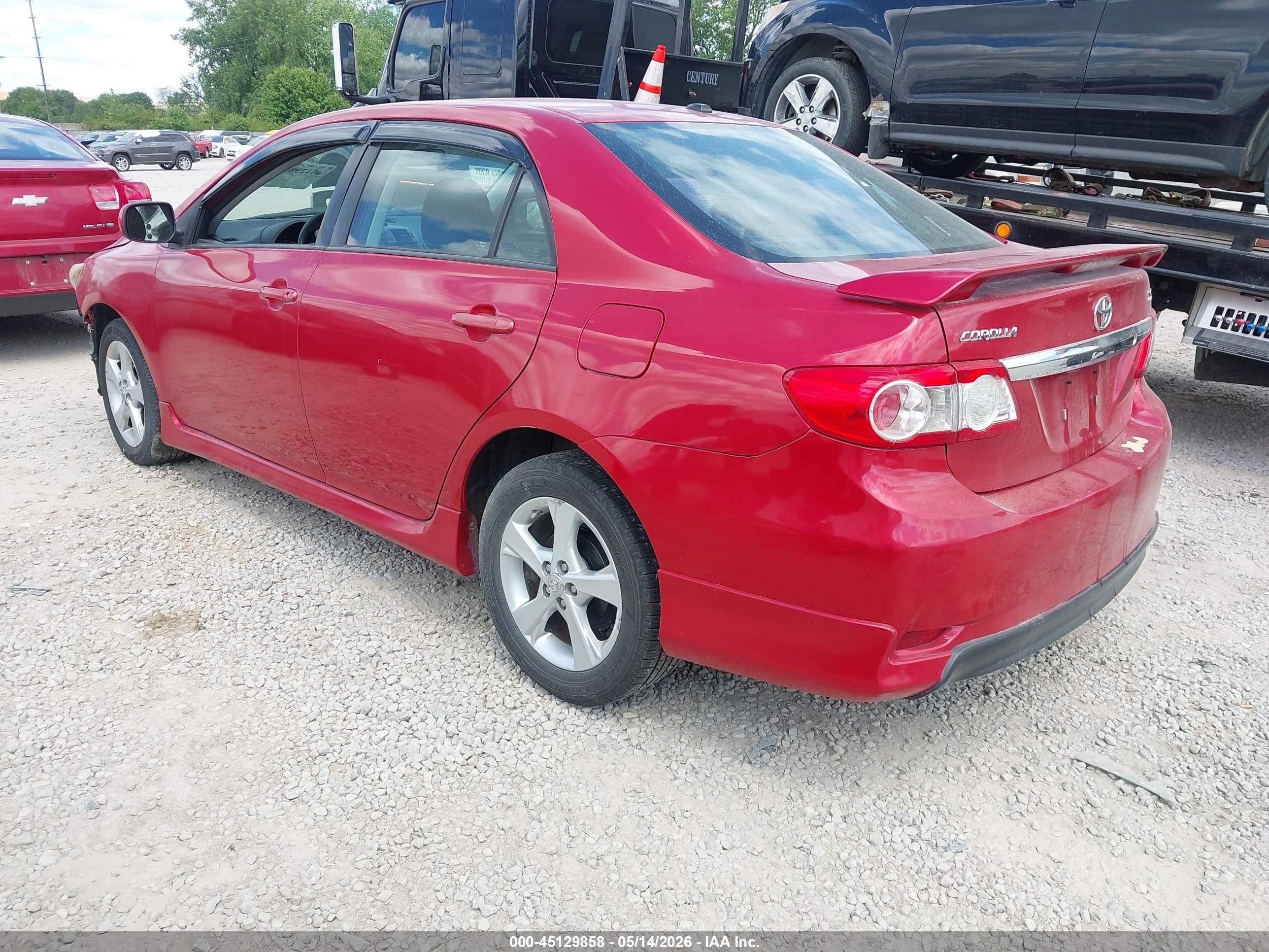 2011 Toyota Corolla S Red vin: 2T1BU4EE7BC718808