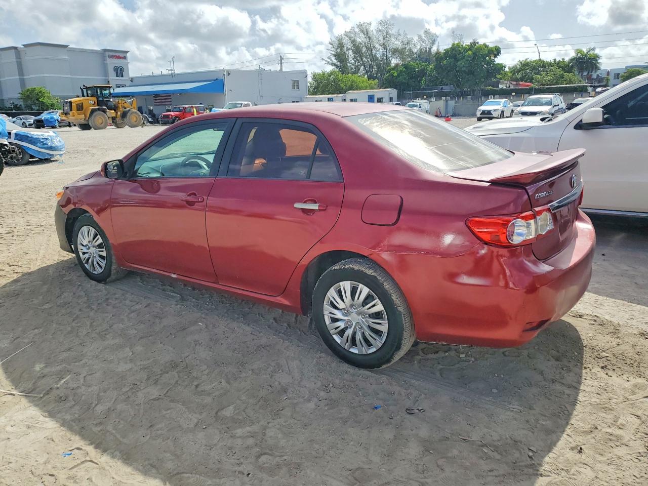 2011 Toyota Corolla Le Red vin: 2T1BU4EE7BC720672