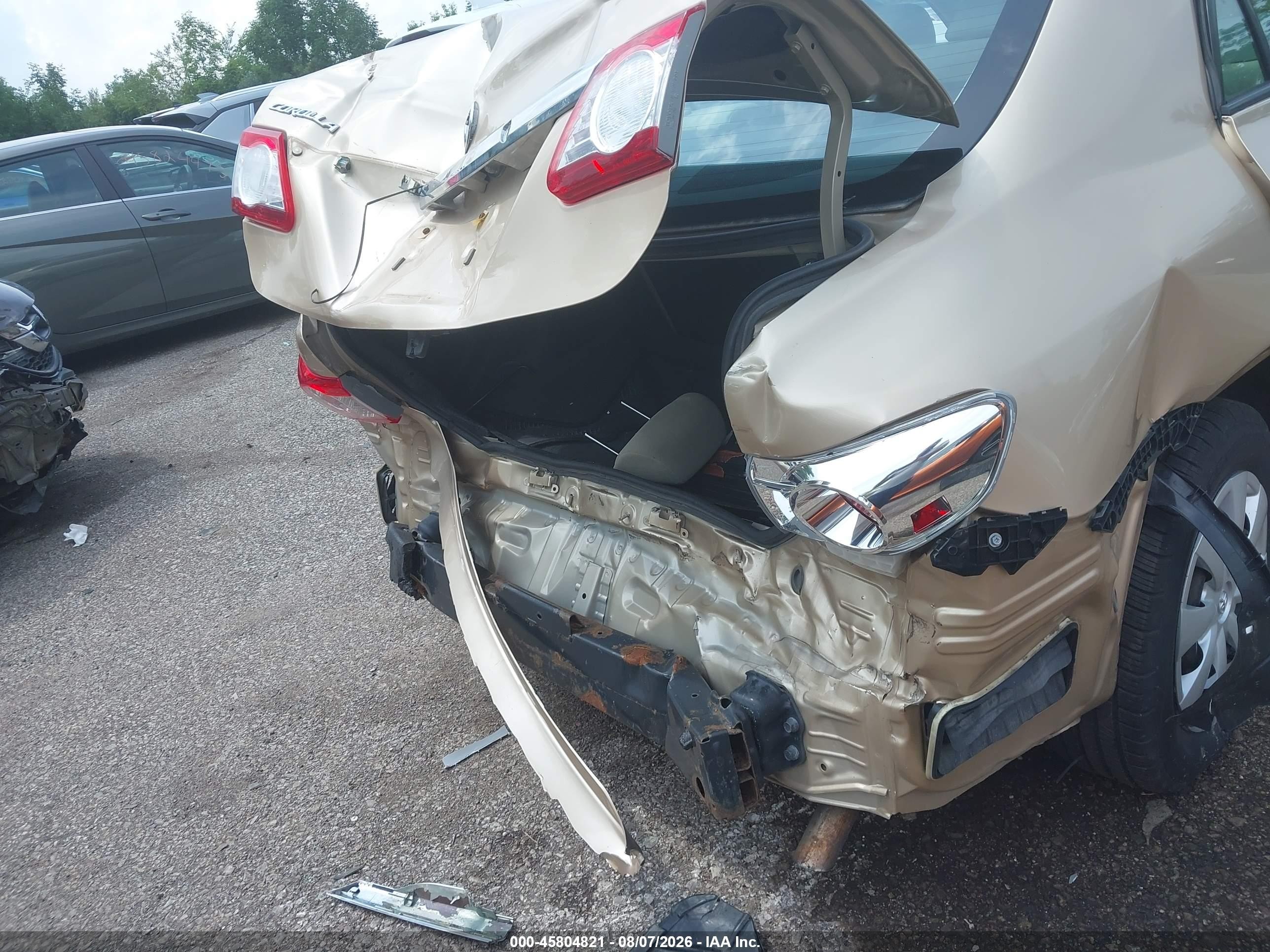 2011 Toyota Corolla Le Золотой vin: 2T1BU4EE7BC721434