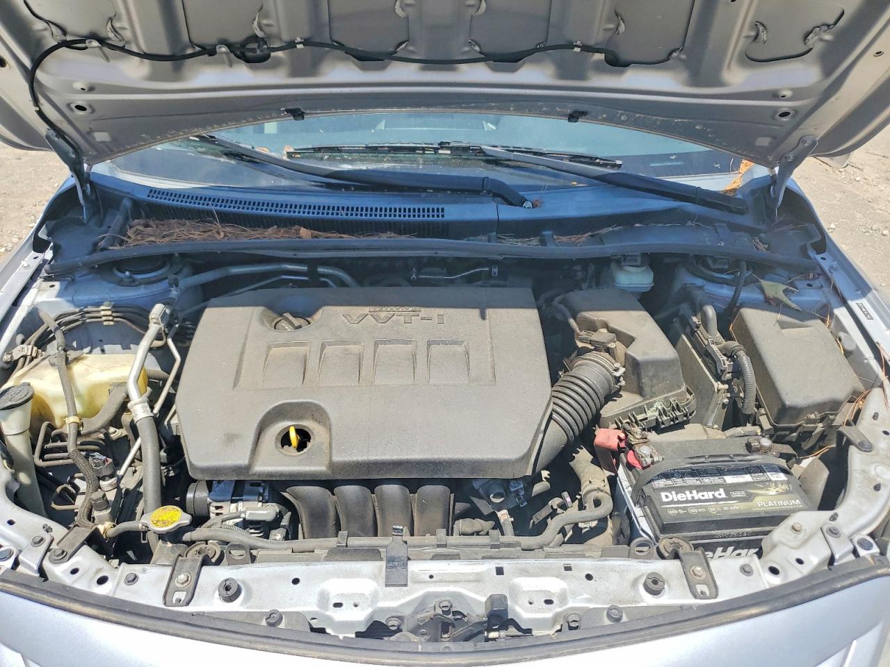 2011 Toyota Corolla Le Silver vin: 2T1BU4EE7BC722616
