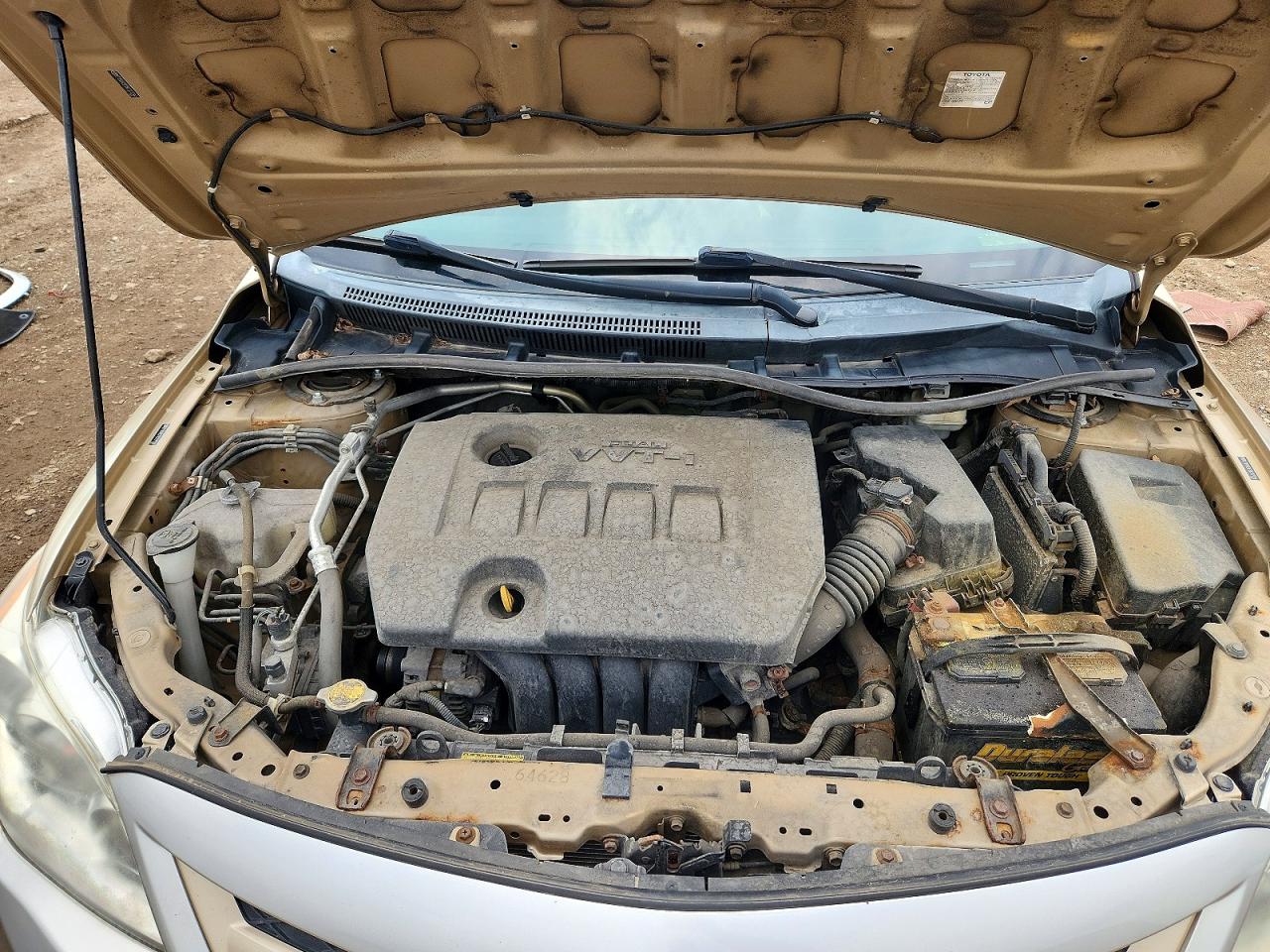 2011 Toyota Corolla Base Tan vin: 2T1BU4EE7BC727038