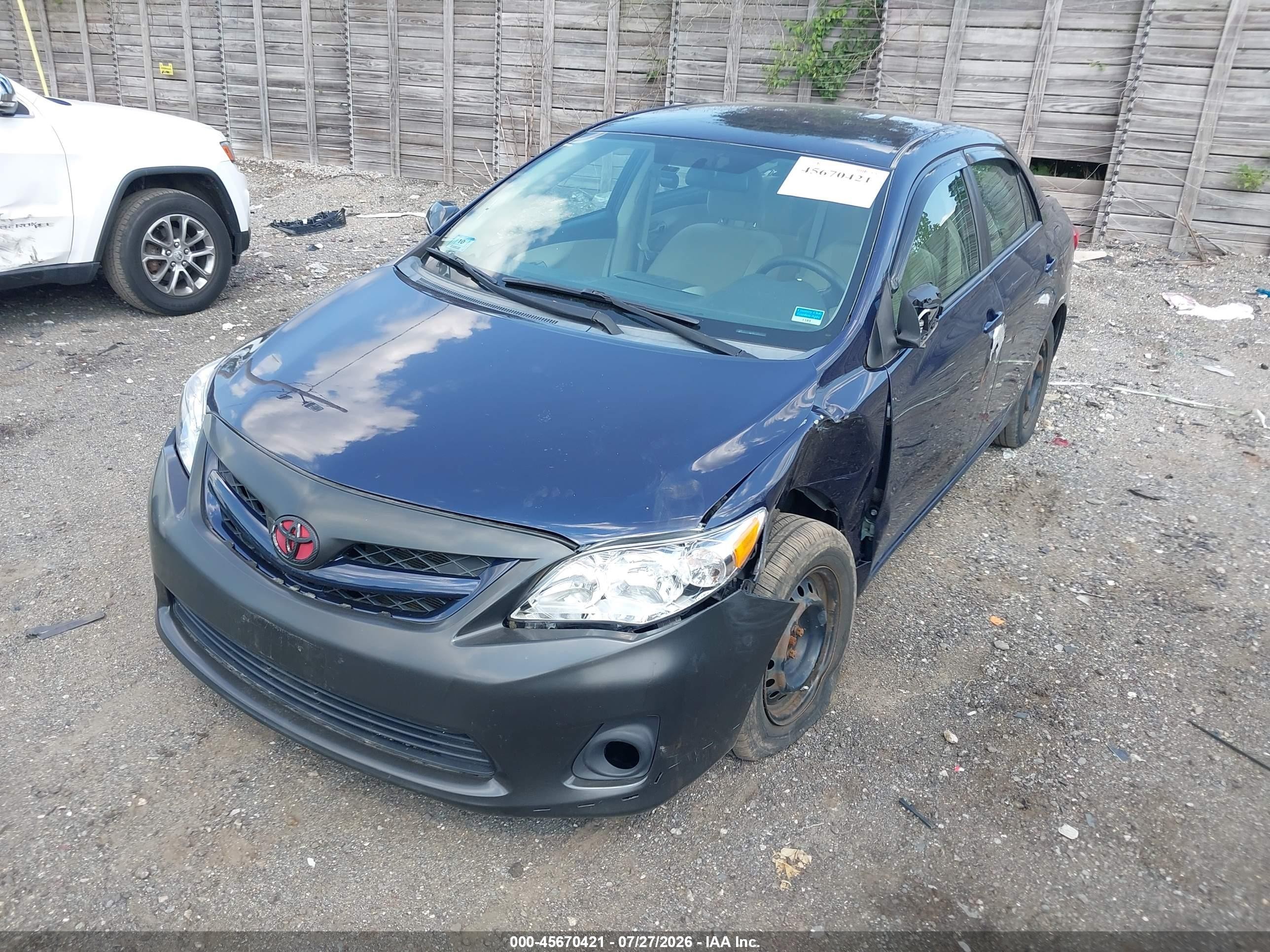 2011 Toyota Corolla Le Синий vin: 2T1BU4EE7BC732739