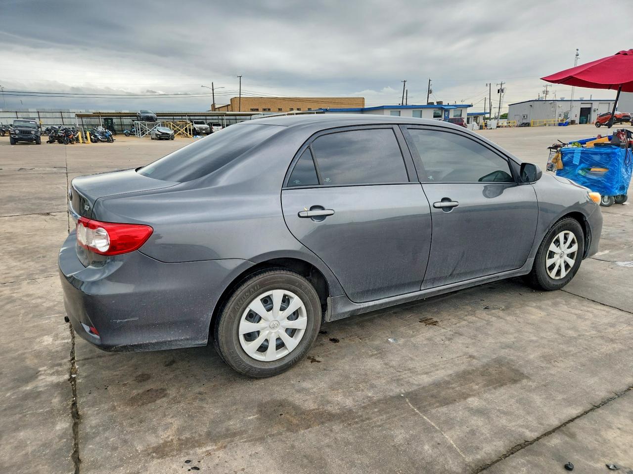 2011 Toyota Corolla Le Gray vin: 2T1BU4EE7BC740131