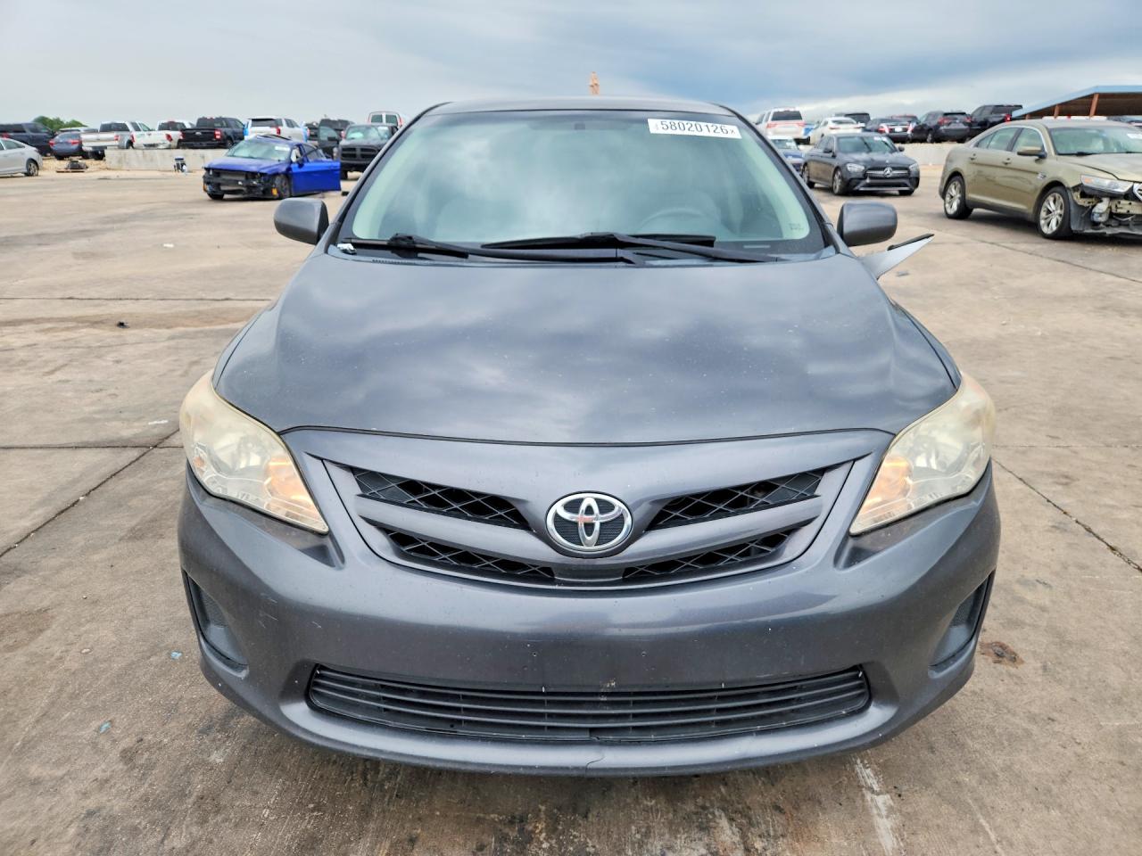 2011 Toyota Corolla Le Gray vin: 2T1BU4EE7BC740131