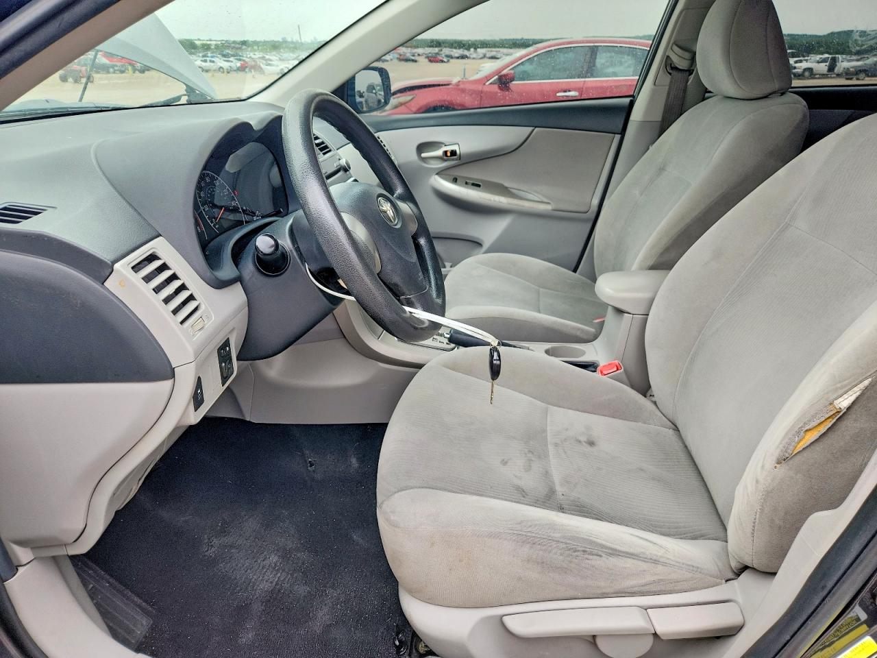 2011 Toyota Corolla Le Gray vin: 2T1BU4EE7BC740131