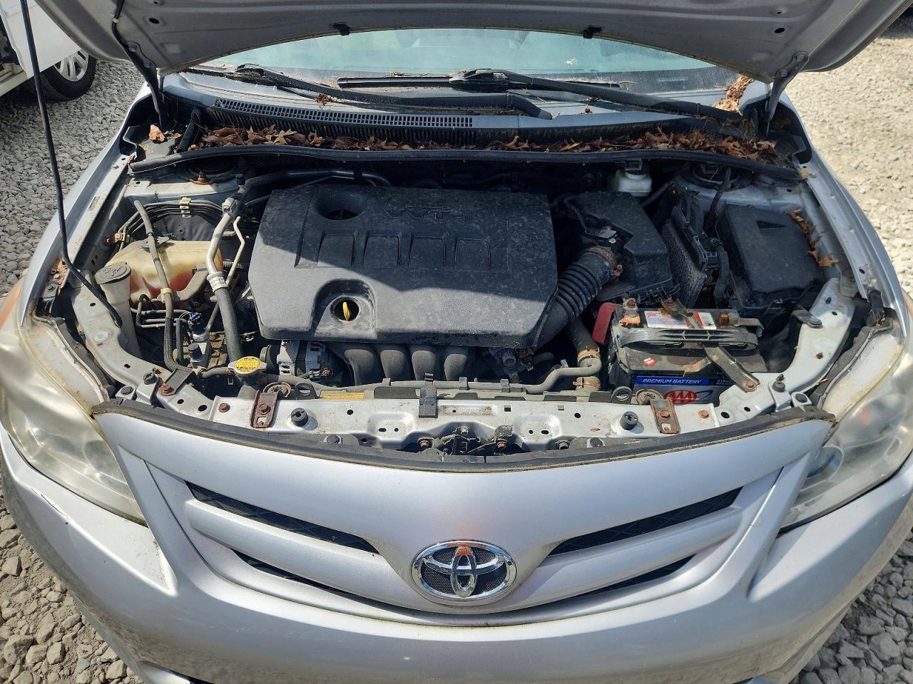 2011 Toyota Corolla Le Silver vin: 2T1BU4EE7BC742154