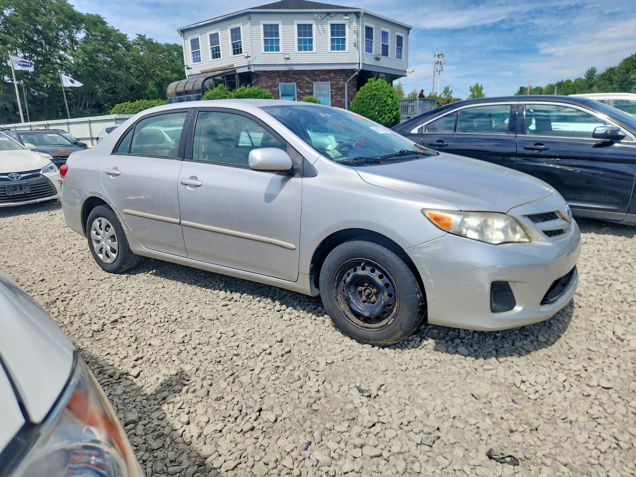 2011 Toyota Corolla Le Silver vin: 2T1BU4EE7BC742154