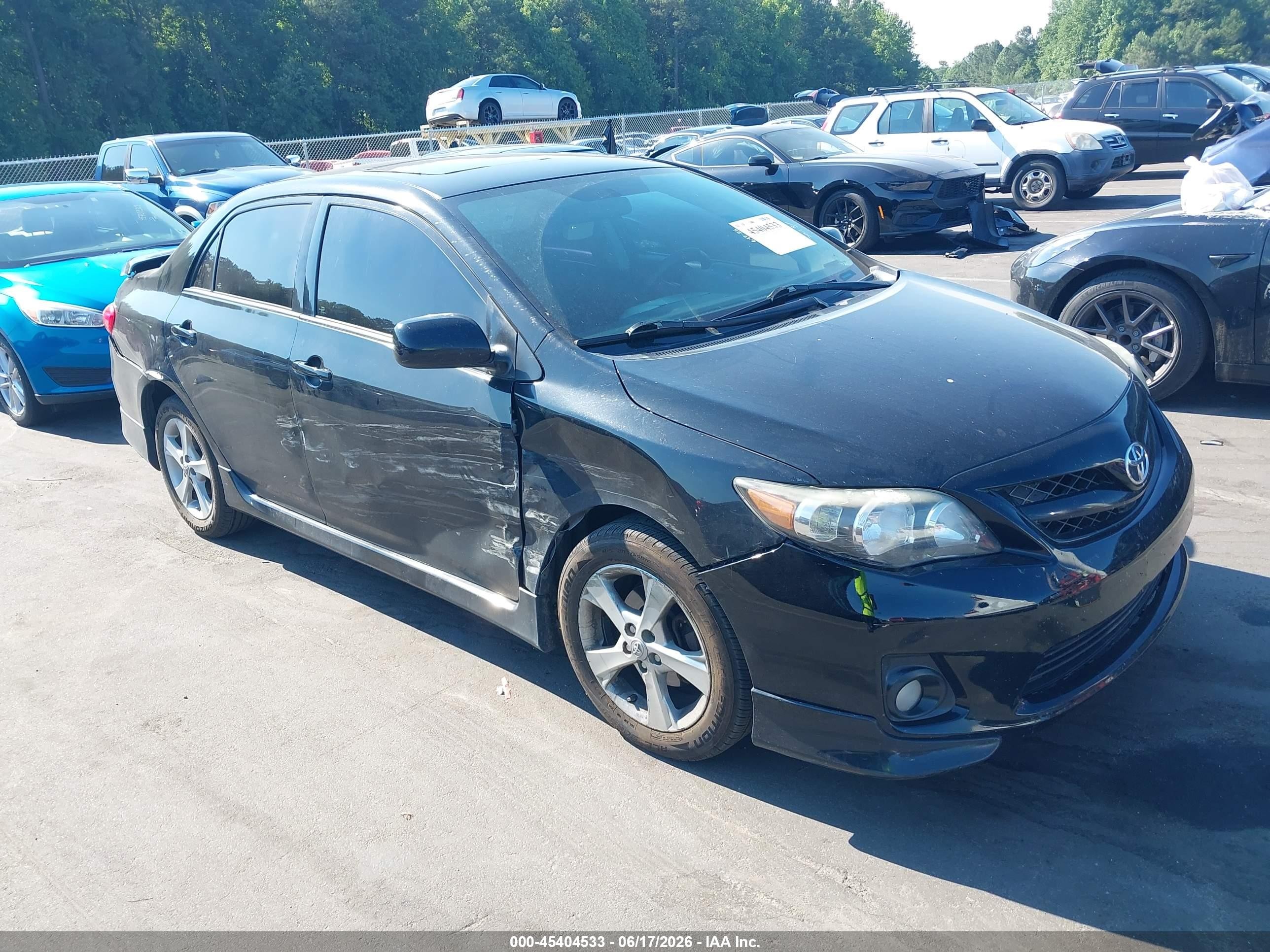2011 Toyota Corolla S Черный vin: 2T1BU4EE7BC751985