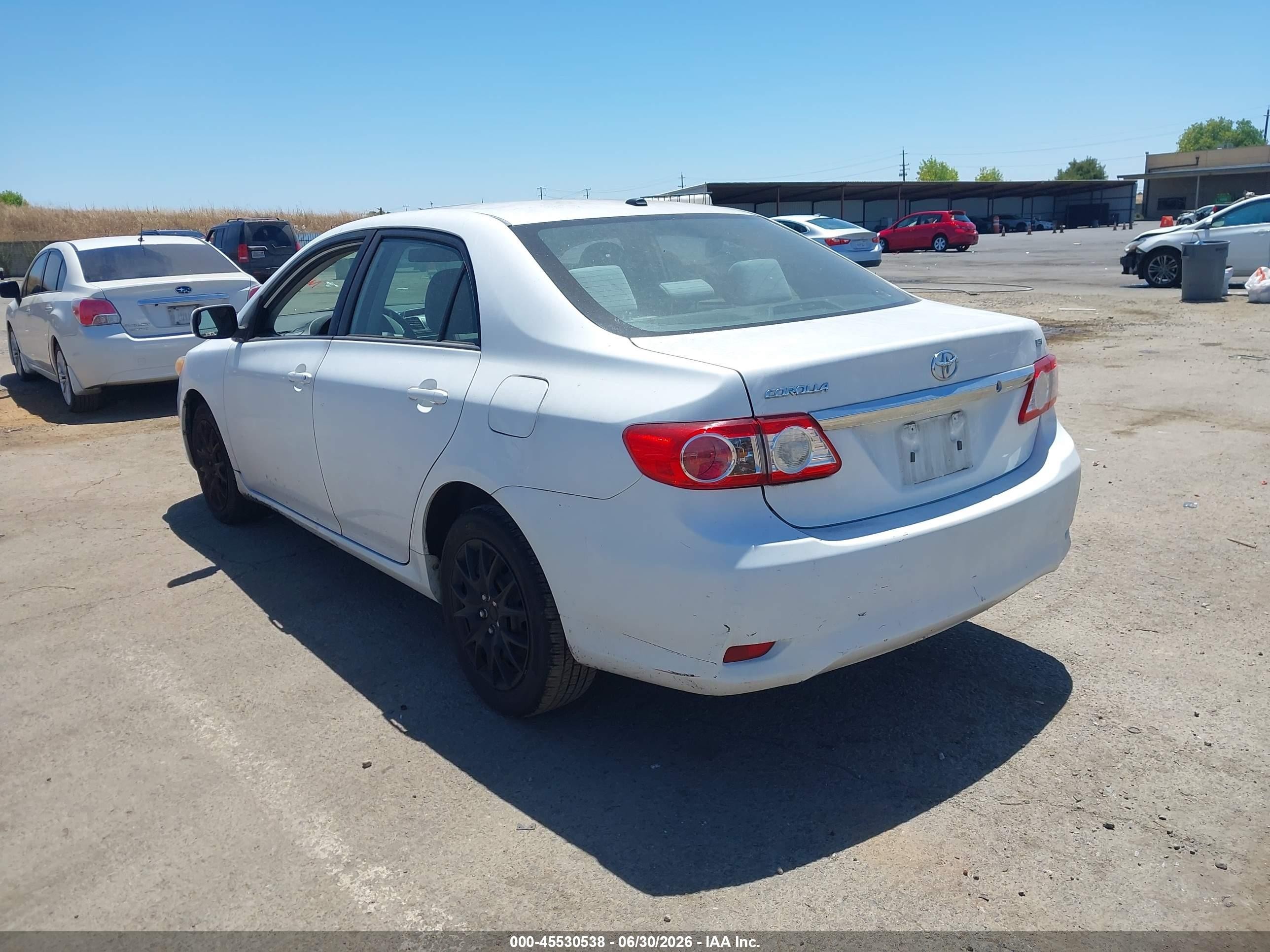 2012 Toyota Corolla Le White vin: 2T1BU4EE7CC755942
