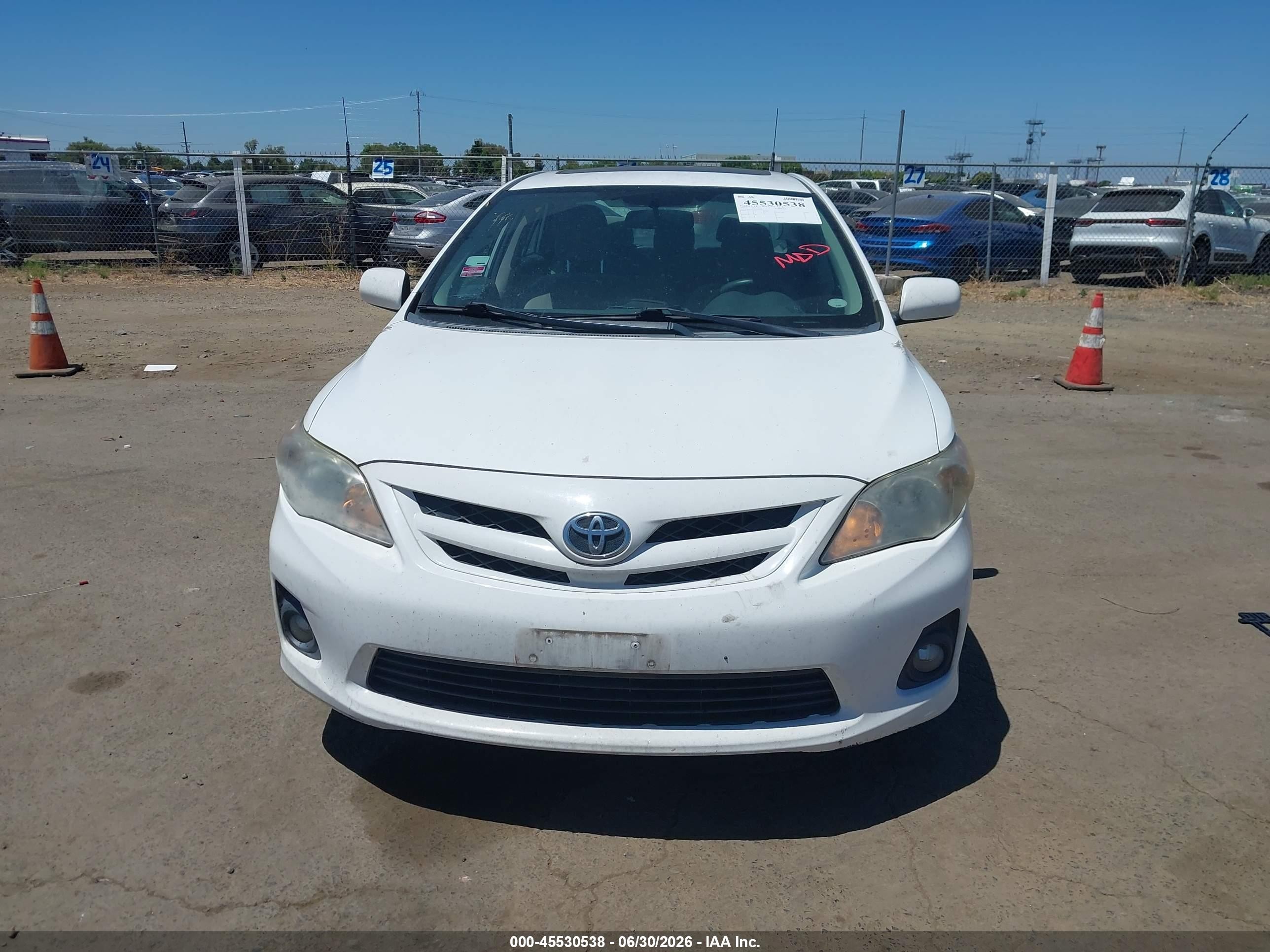 2012 Toyota Corolla Le White vin: 2T1BU4EE7CC755942