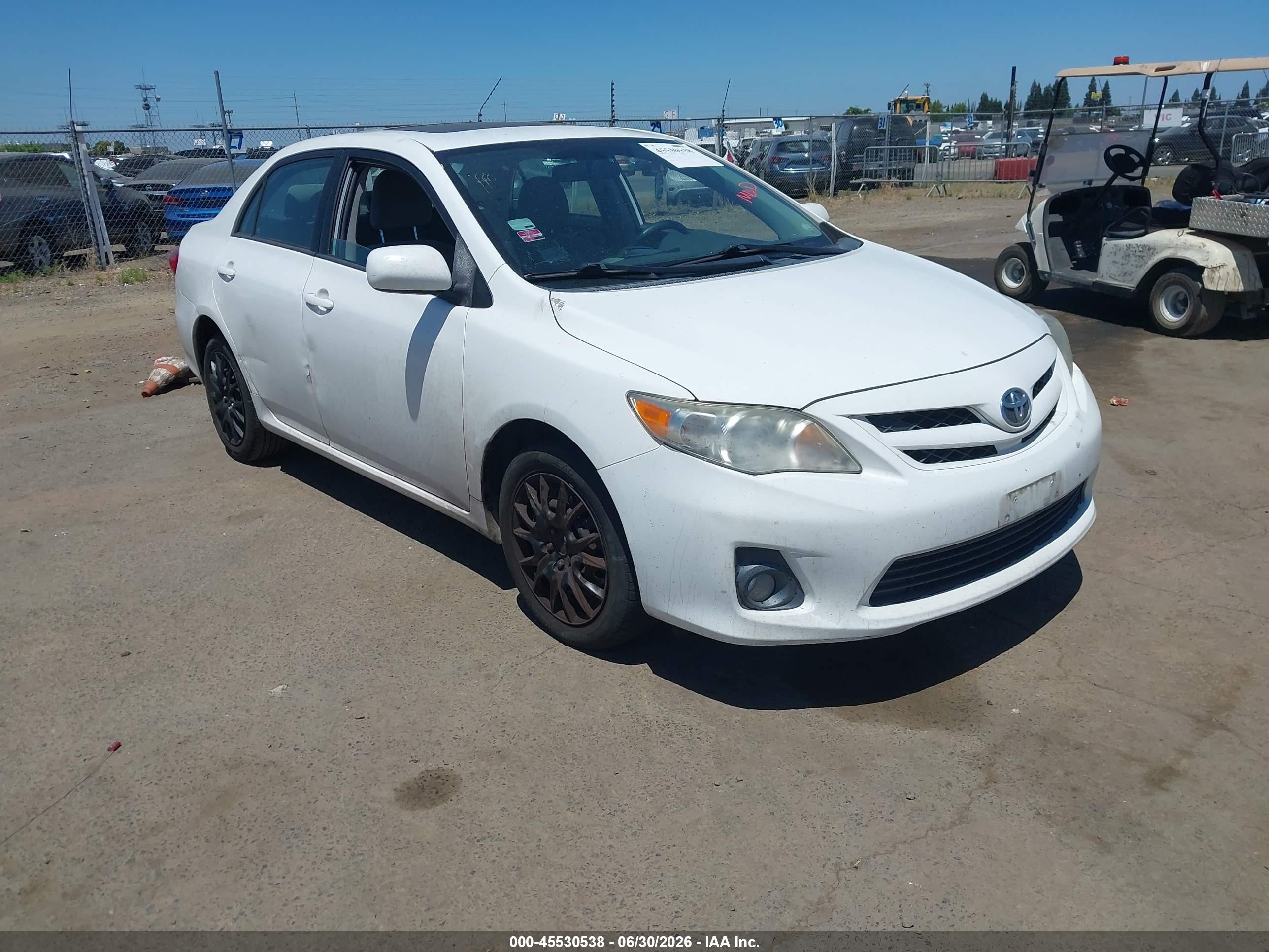 2012 Toyota Corolla Le White vin: 2T1BU4EE7CC755942