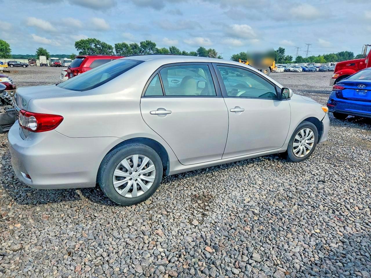2012 Toyota Corolla Le Silver vin: 2T1BU4EE7CC762079