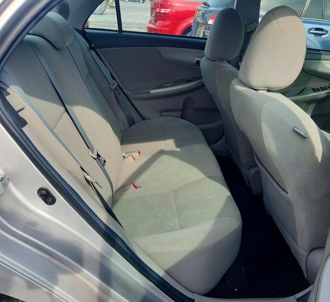 2012 Toyota Corolla Le Silver vin: 2T1BU4EE7CC762079