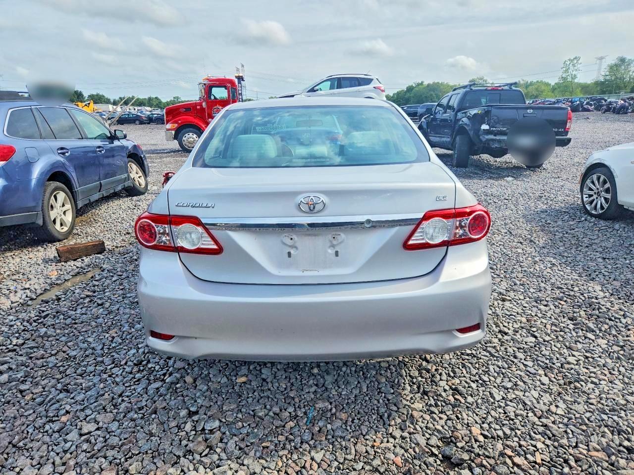 2012 Toyota Corolla Le Silver vin: 2T1BU4EE7CC762079