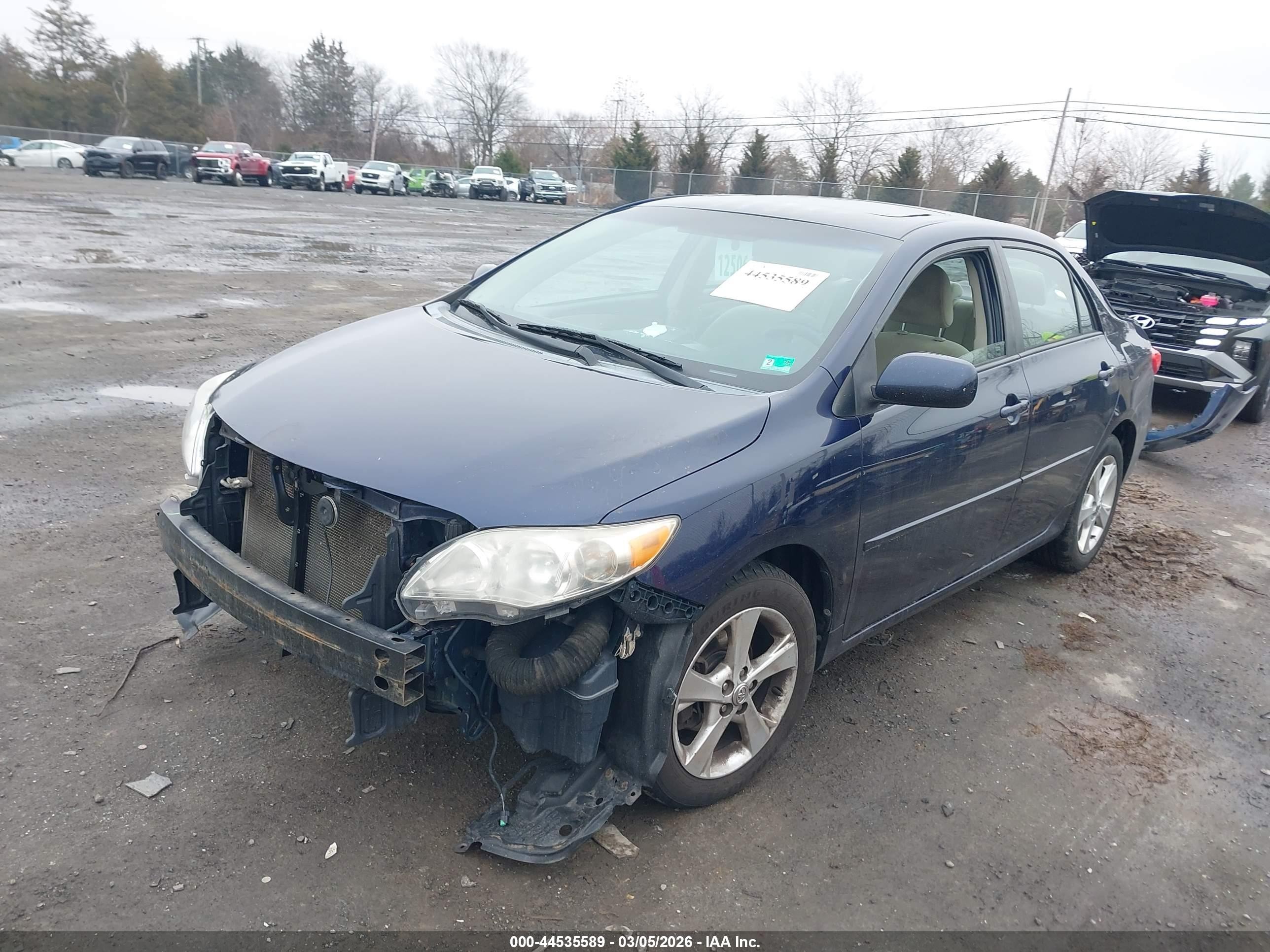 2012 Toyota Corolla Le Blue vin: 2T1BU4EE7CC770537