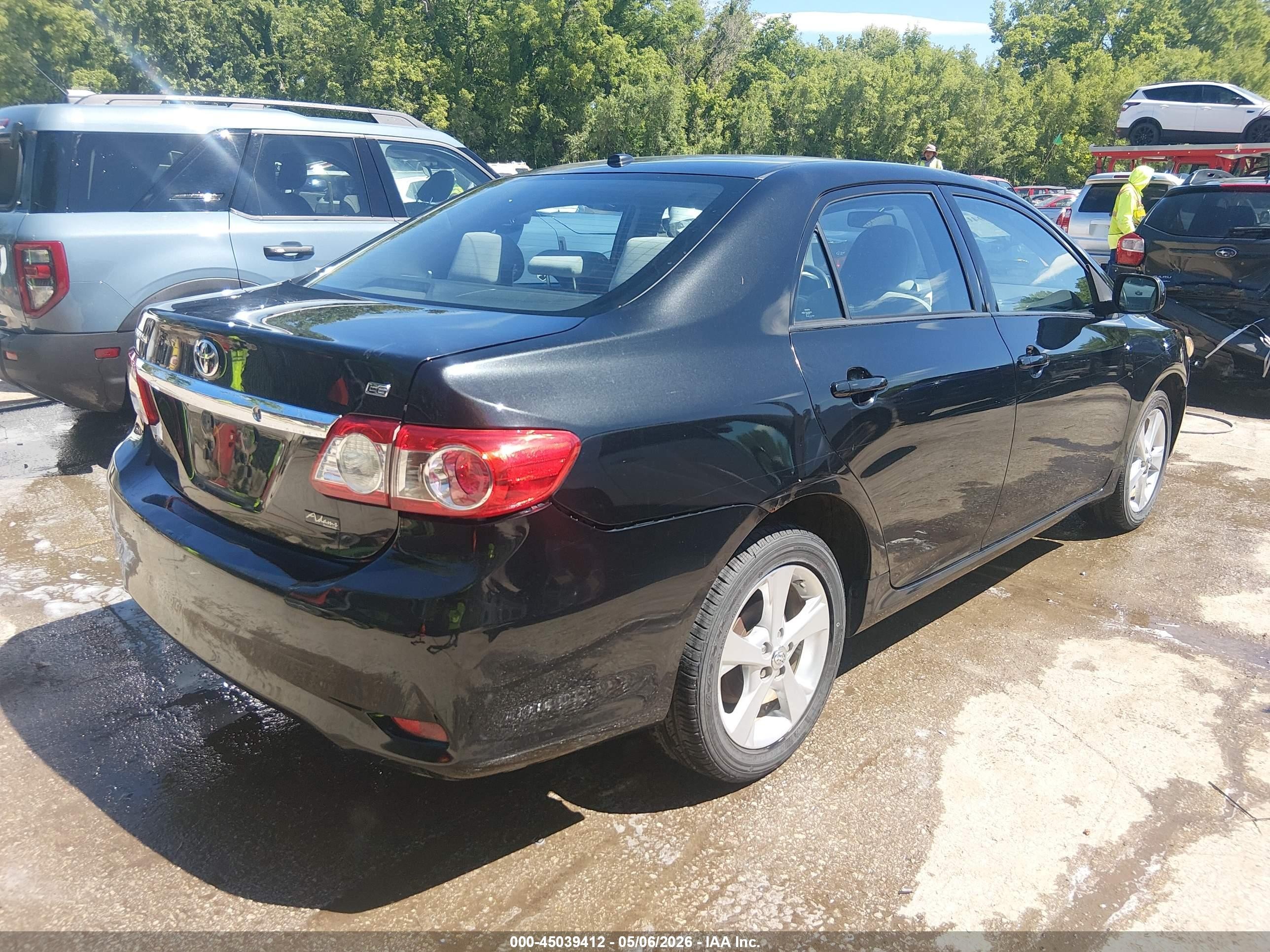 2012 Toyota Corolla Le Black vin: 2T1BU4EE7CC772563