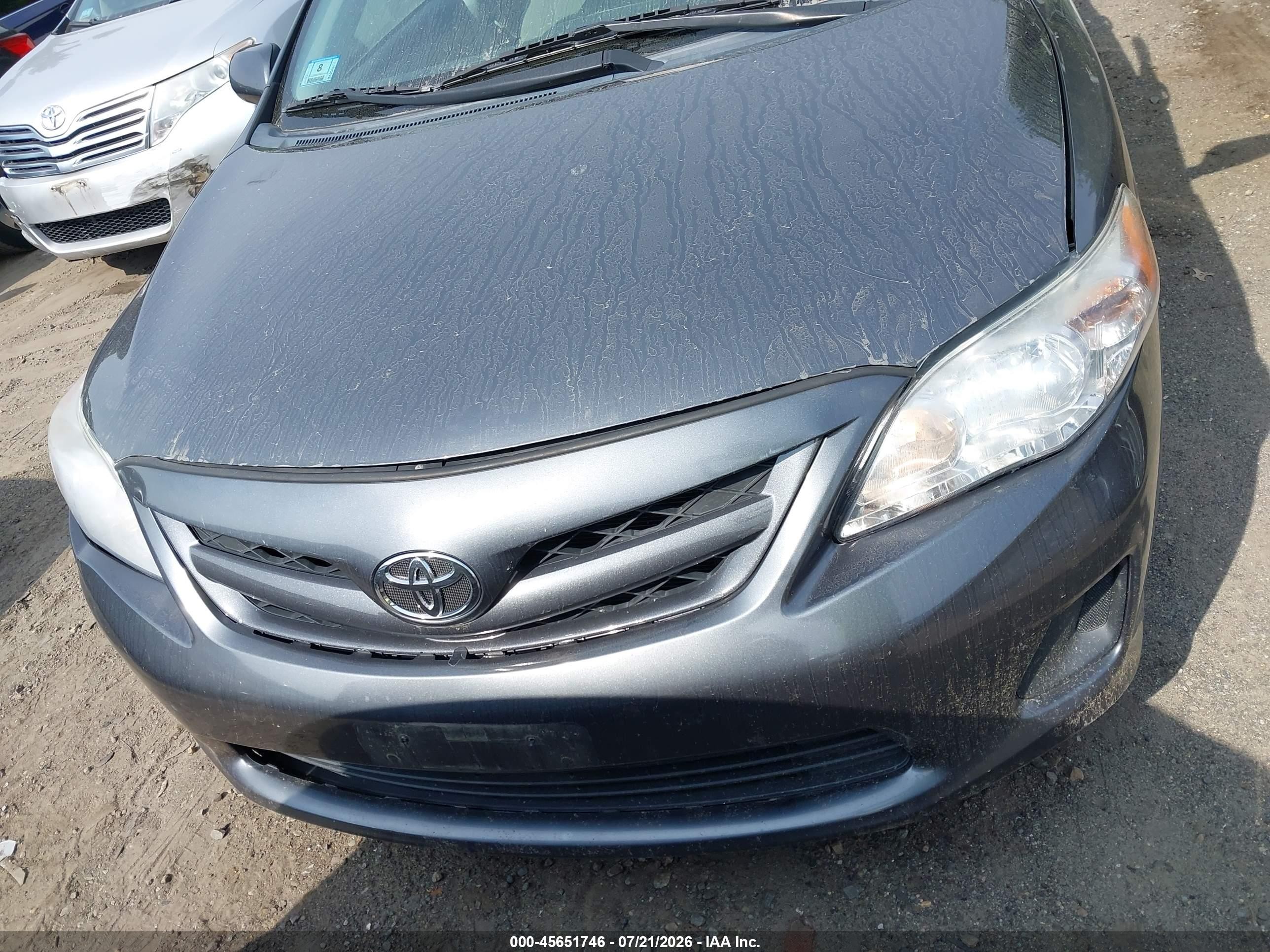 2012 Toyota Corolla Le Gray vin: 2T1BU4EE7CC783725
