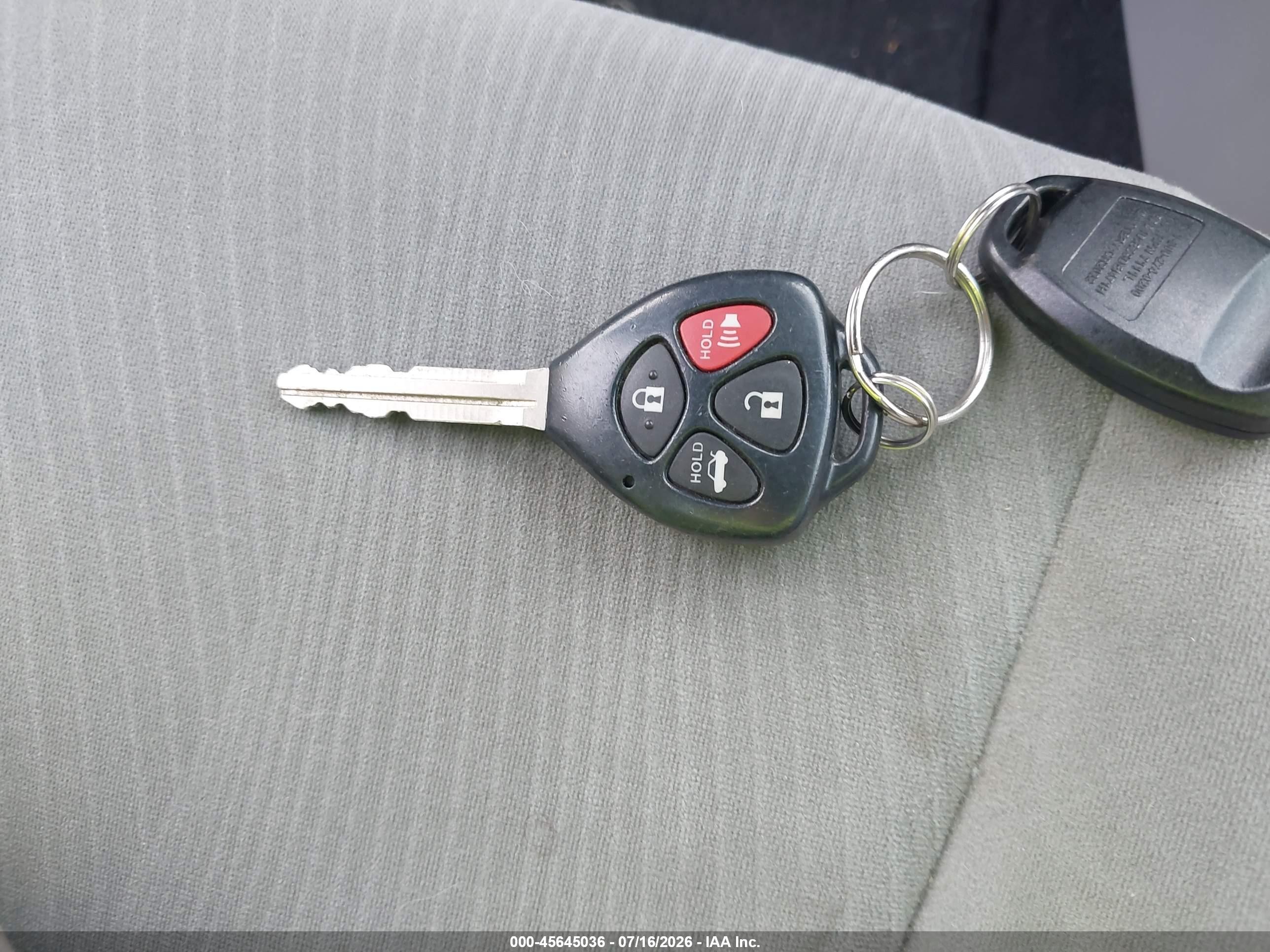 2012 Toyota Corolla Le Серый vin: 2T1BU4EE7CC785720