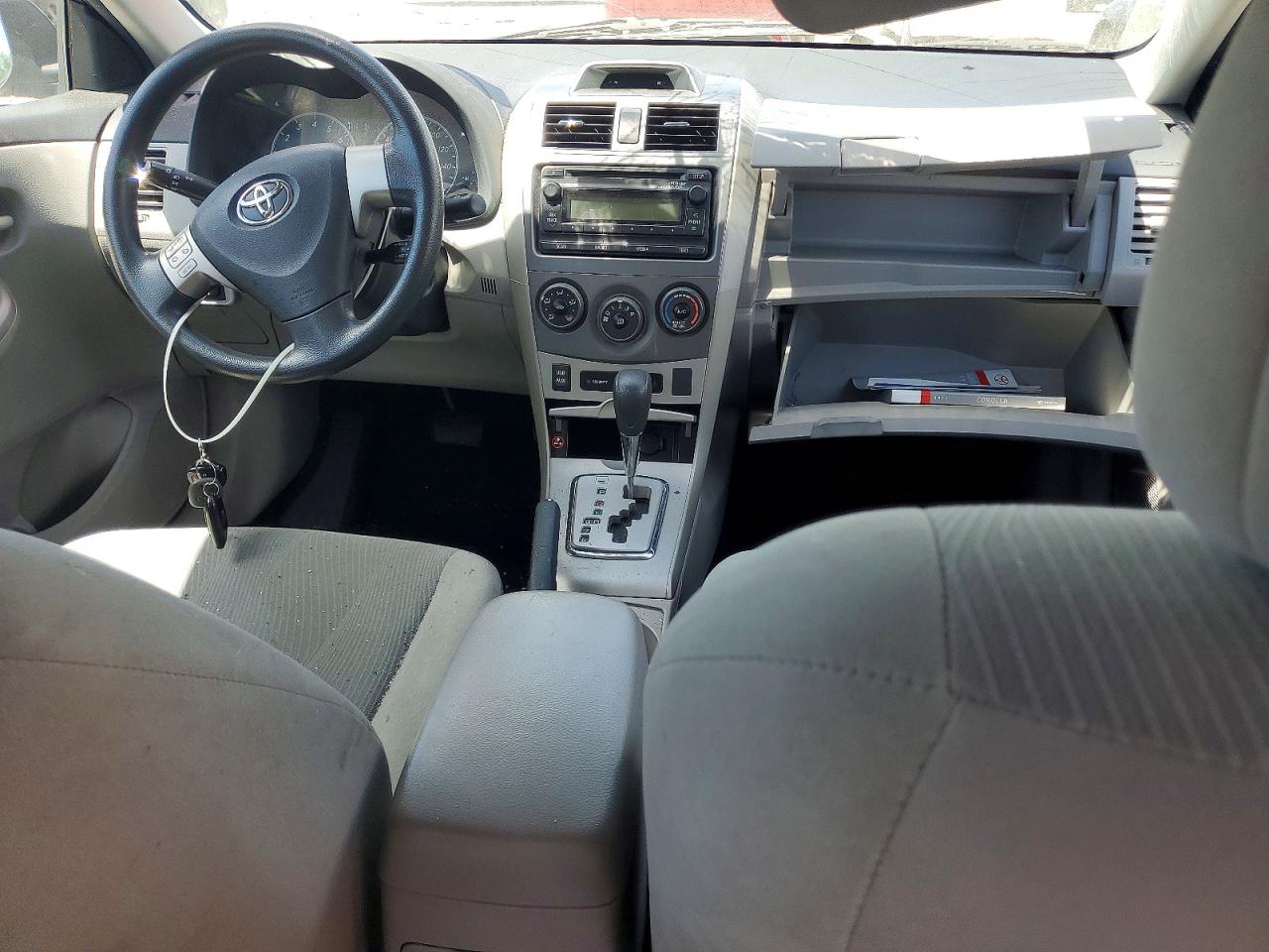 2012 Toyota Corolla Le Gray vin: 2T1BU4EE7CC791601