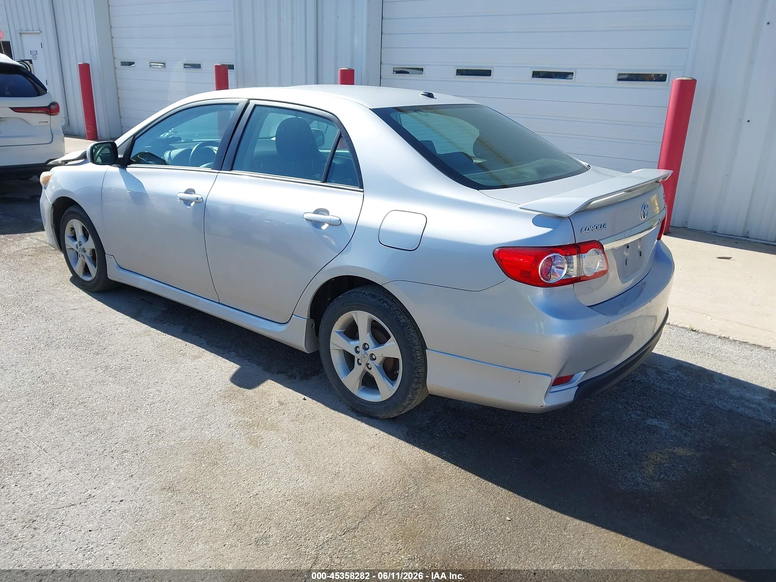 2012 Toyota Corolla S Серебряный vin: 2T1BU4EE7CC813290